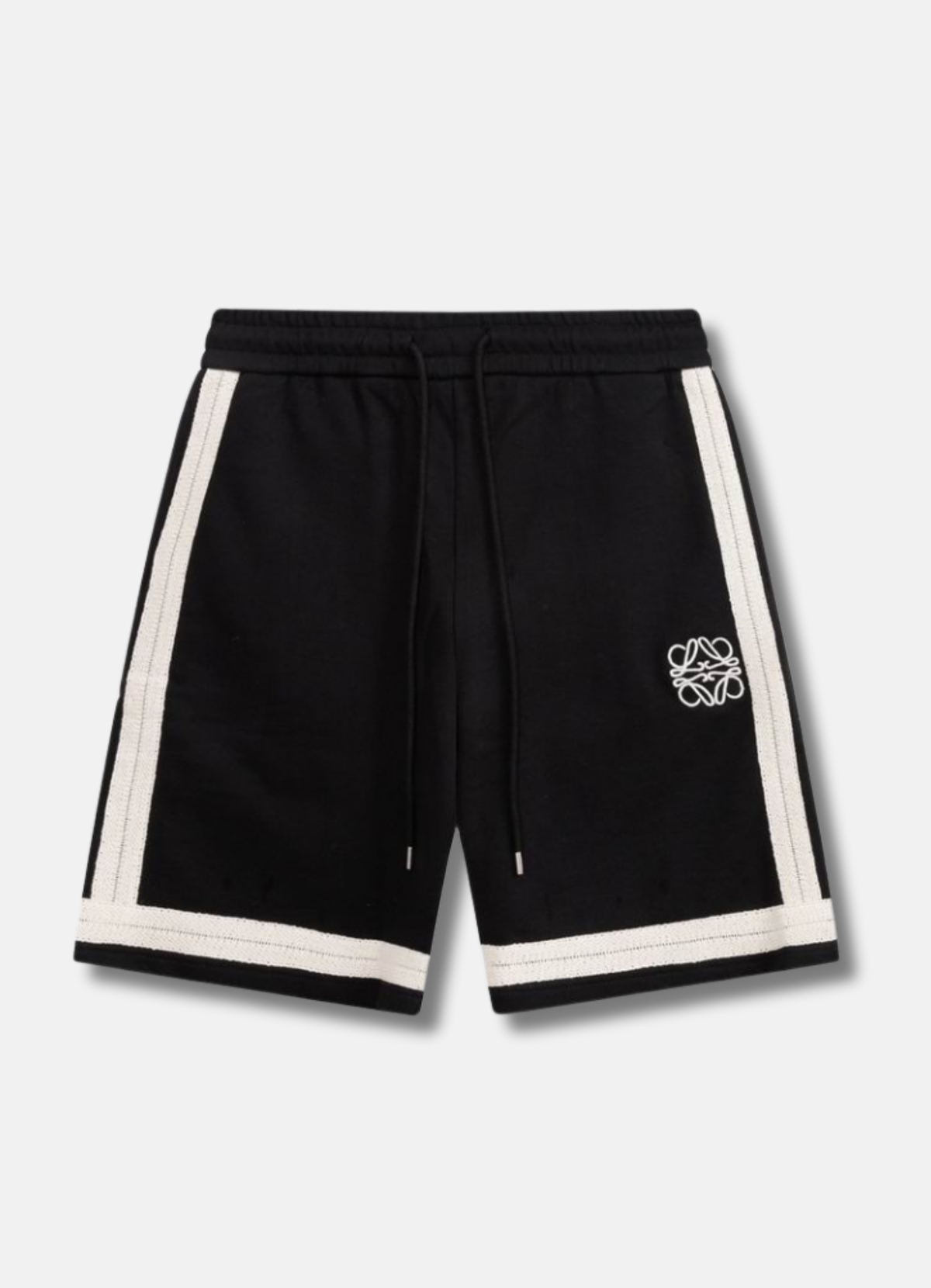 מכנסי שורטס Loewe בצבע שחור עם פסי צד ולוגו