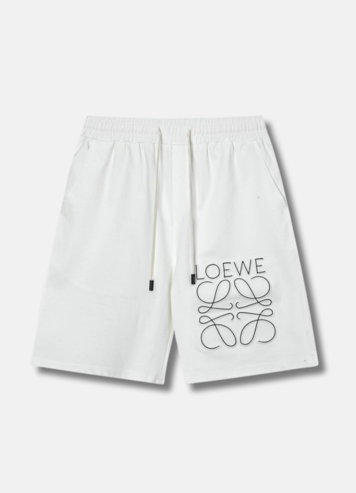 מכנסי שורטס Loewe בצבע לבן עם הדפס לוגו אומנותי