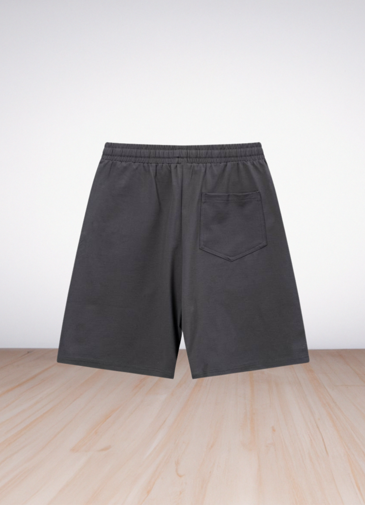 מכנסי שורטס Loewe בצבע אפור כהה עם הדפס לוגו