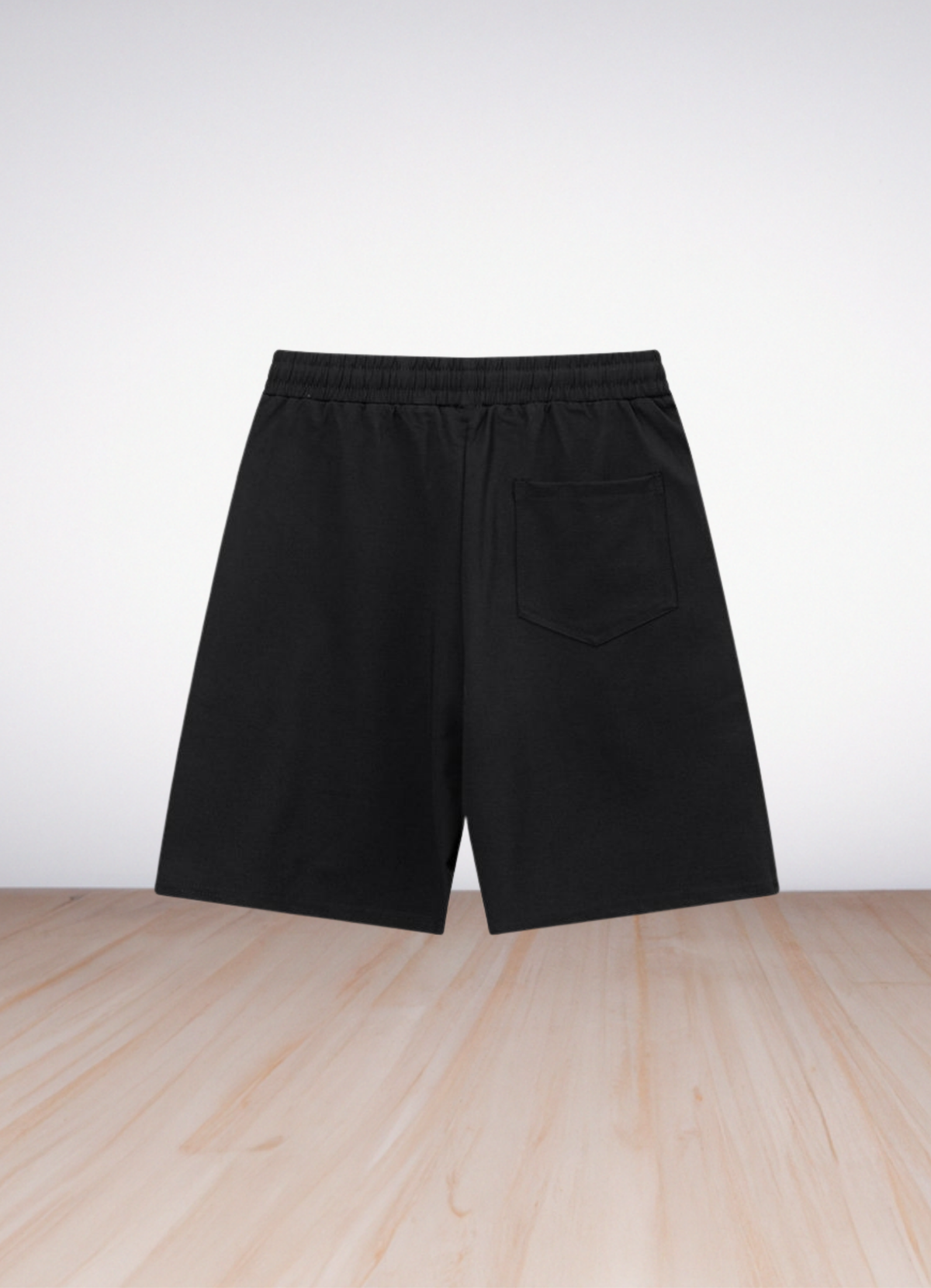 מכנסי שורטס Loewe בצבע שחור עם הדפס לוגו