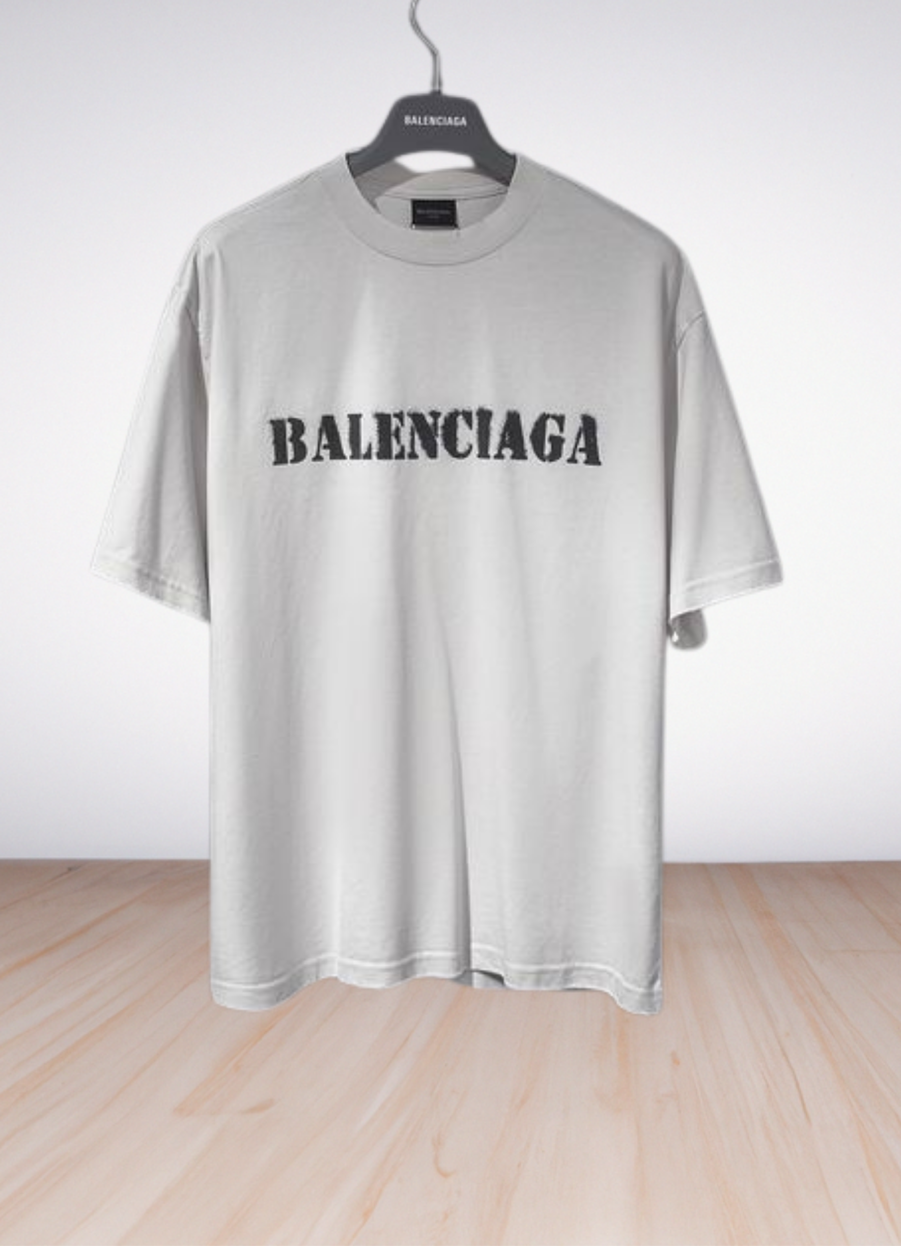 Logo T-Shirt Medium Fit