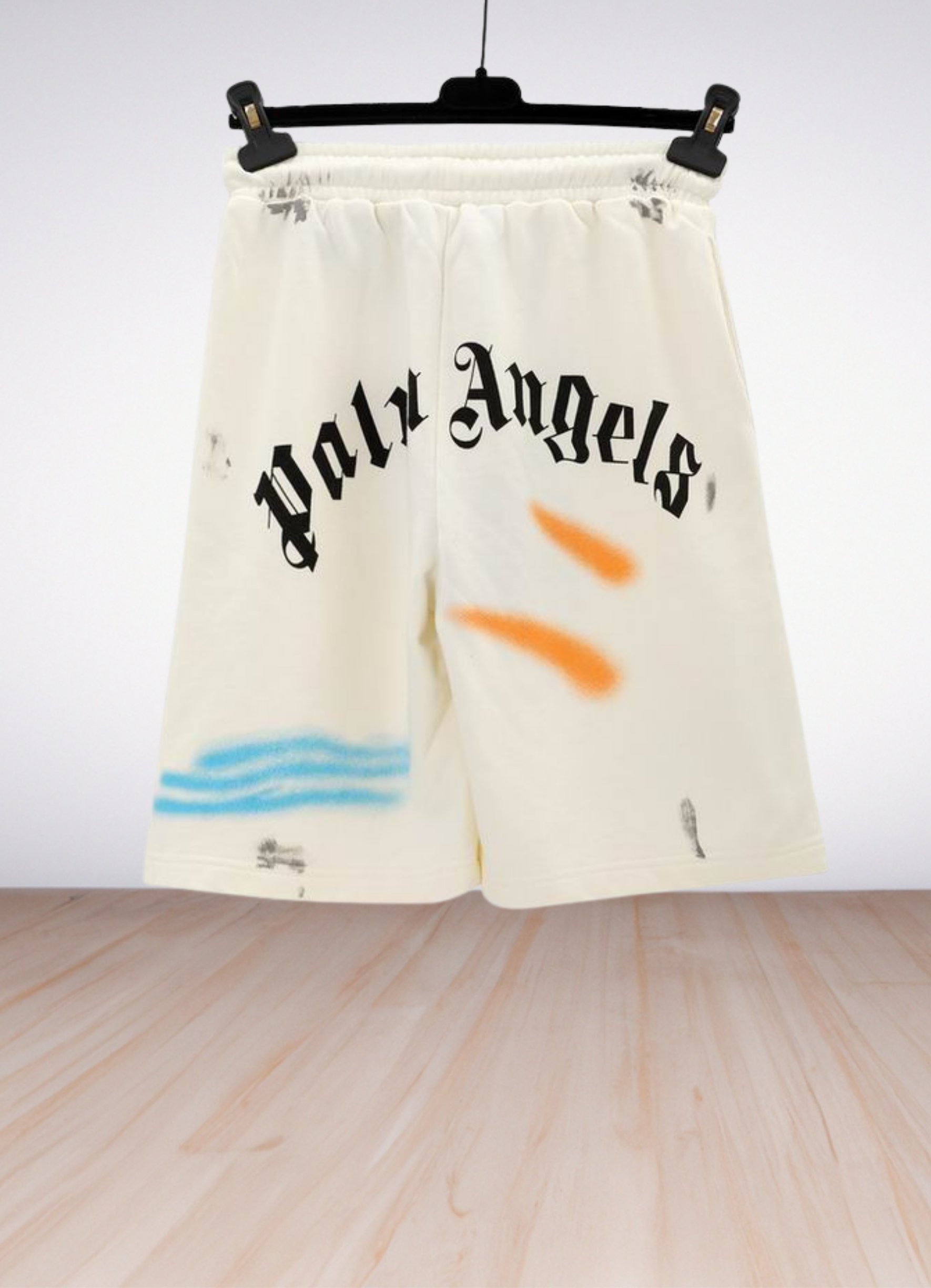 מכנסי שורטס Palm Angels בצבע שמנת עם הדפס לוגו צבעוני