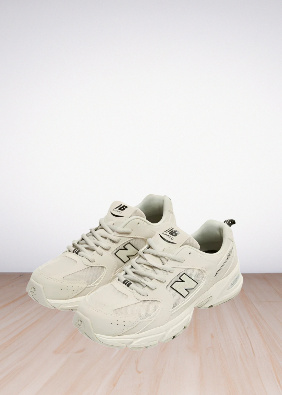 530 Trainers Ivory