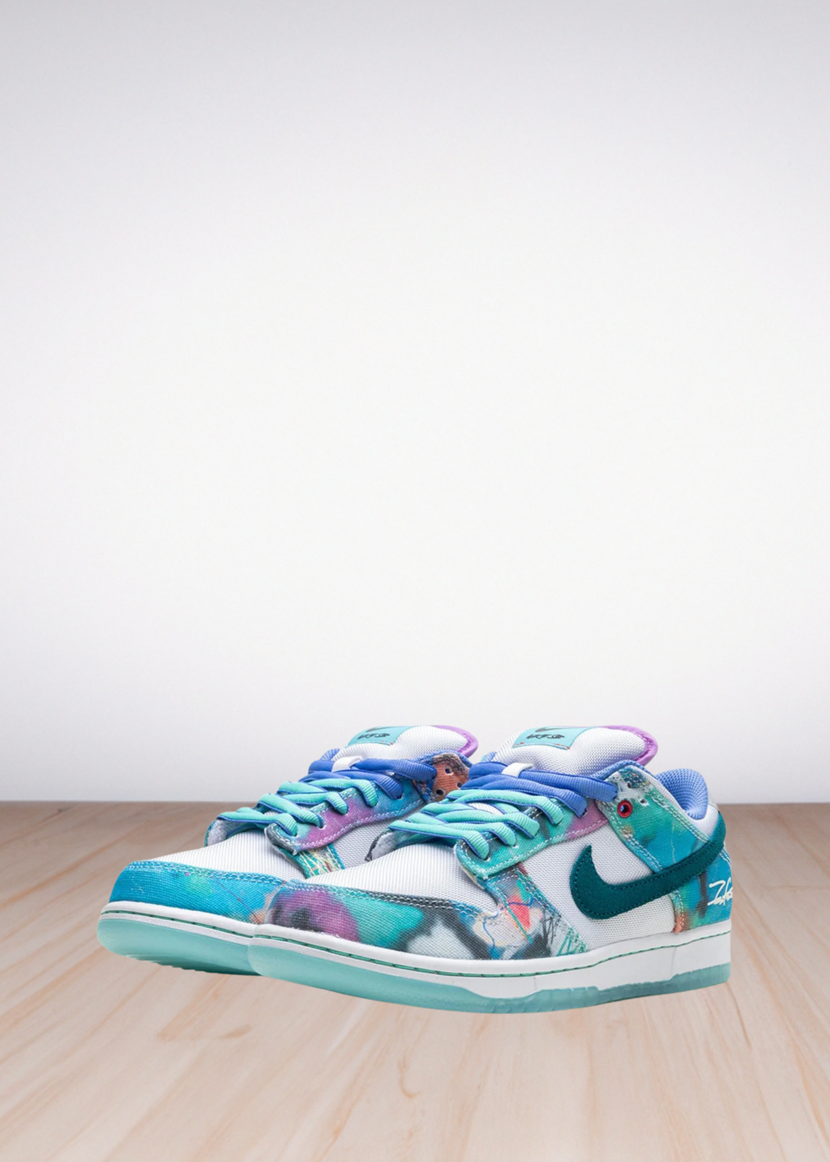 Dunk Low SB Futura Laboratories Bleached Aqua