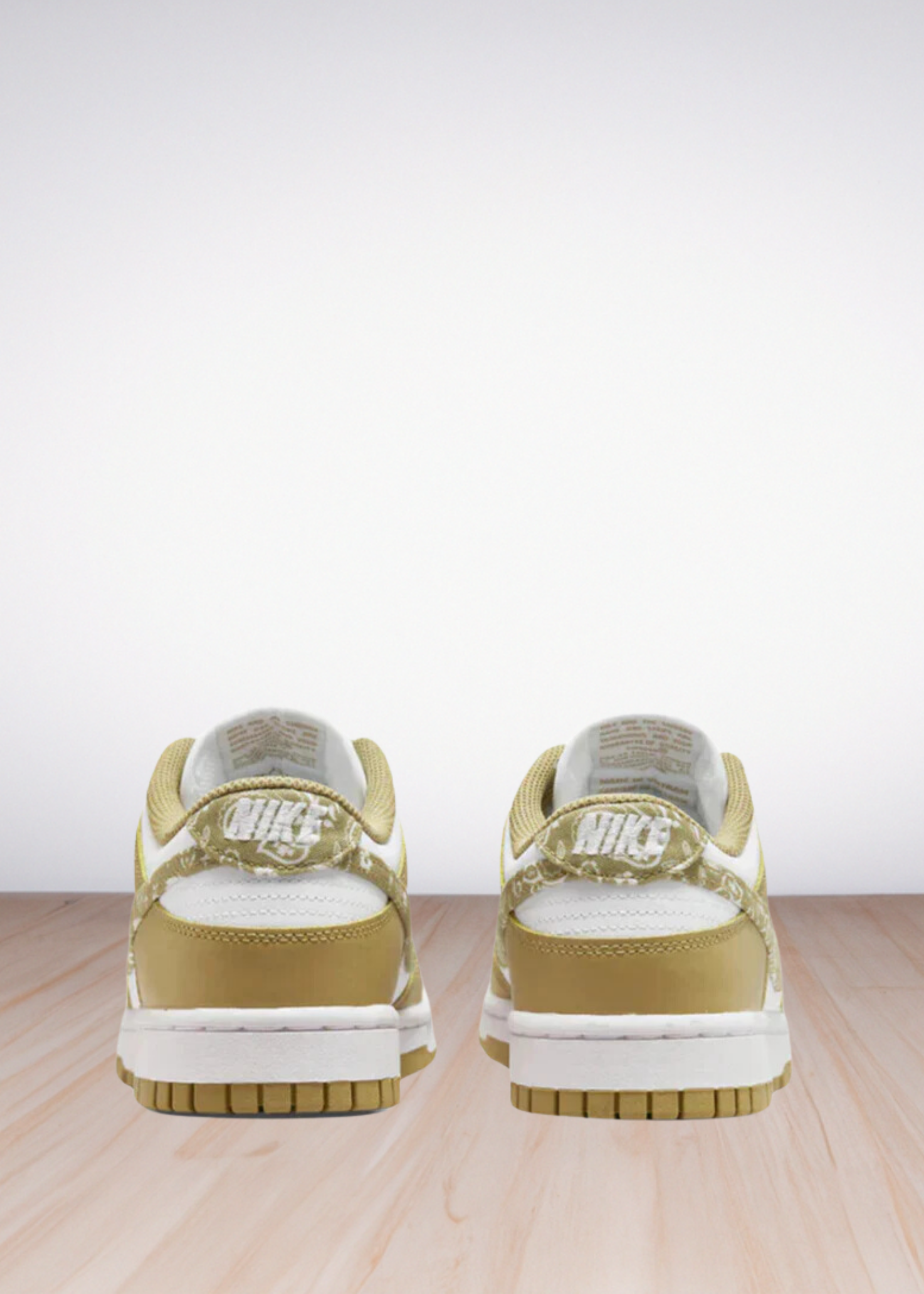 Nike Dunk Low ESS