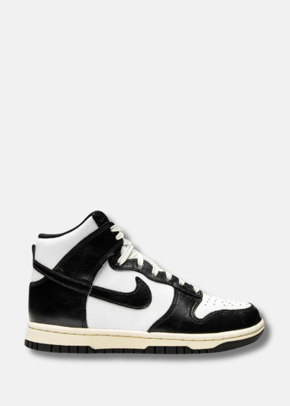Dunk High "Vintage Black" sneakers