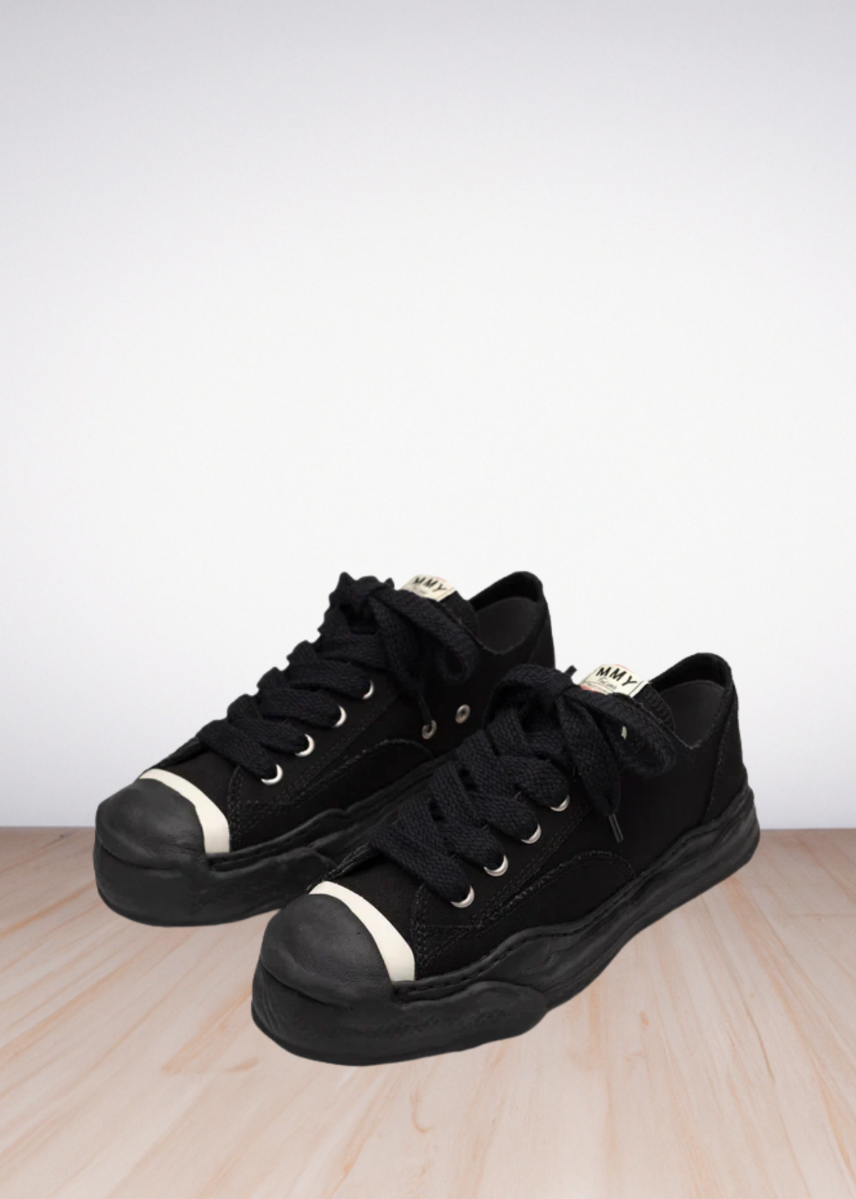 Yasuhiro Hank Canvas Black