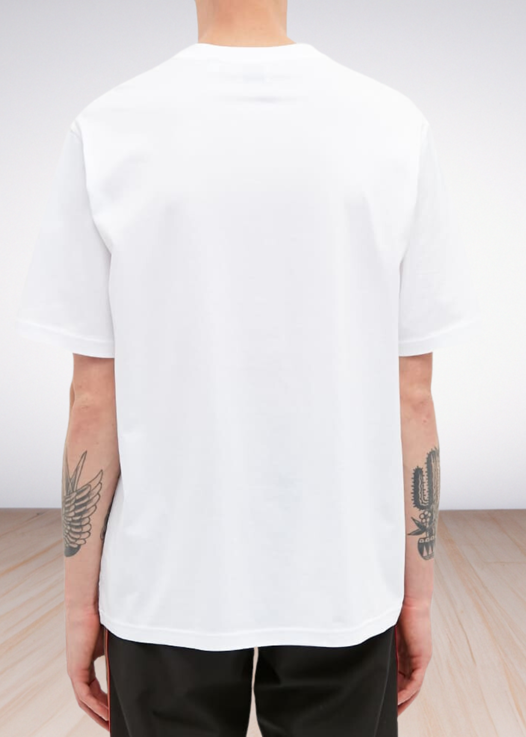 ברברי טי שירט צבע לבן Logo Printed Crewneck T-Shirt