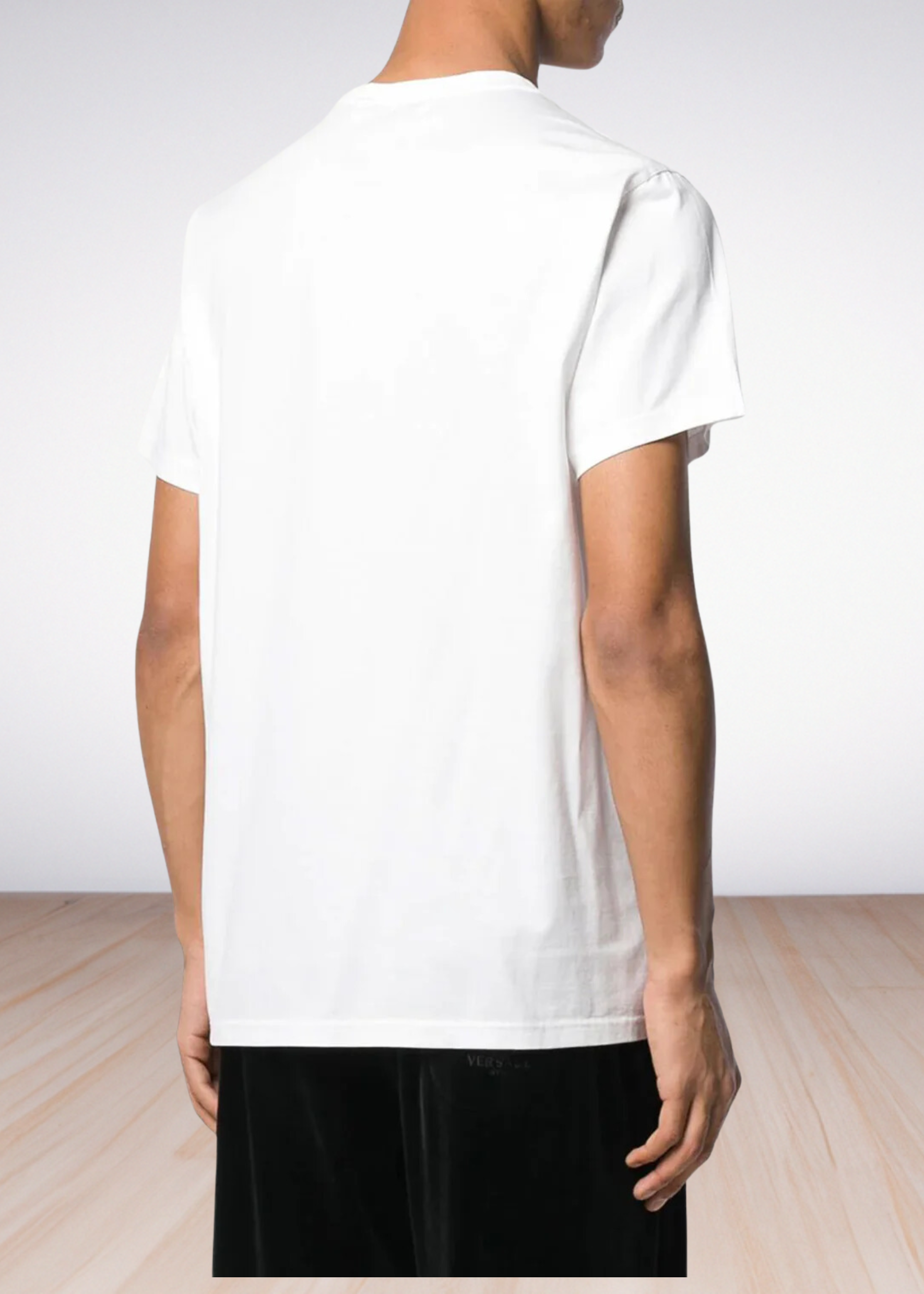 ברברי טי שירט צבע לבן Logo embroidered Cotton T-shirt