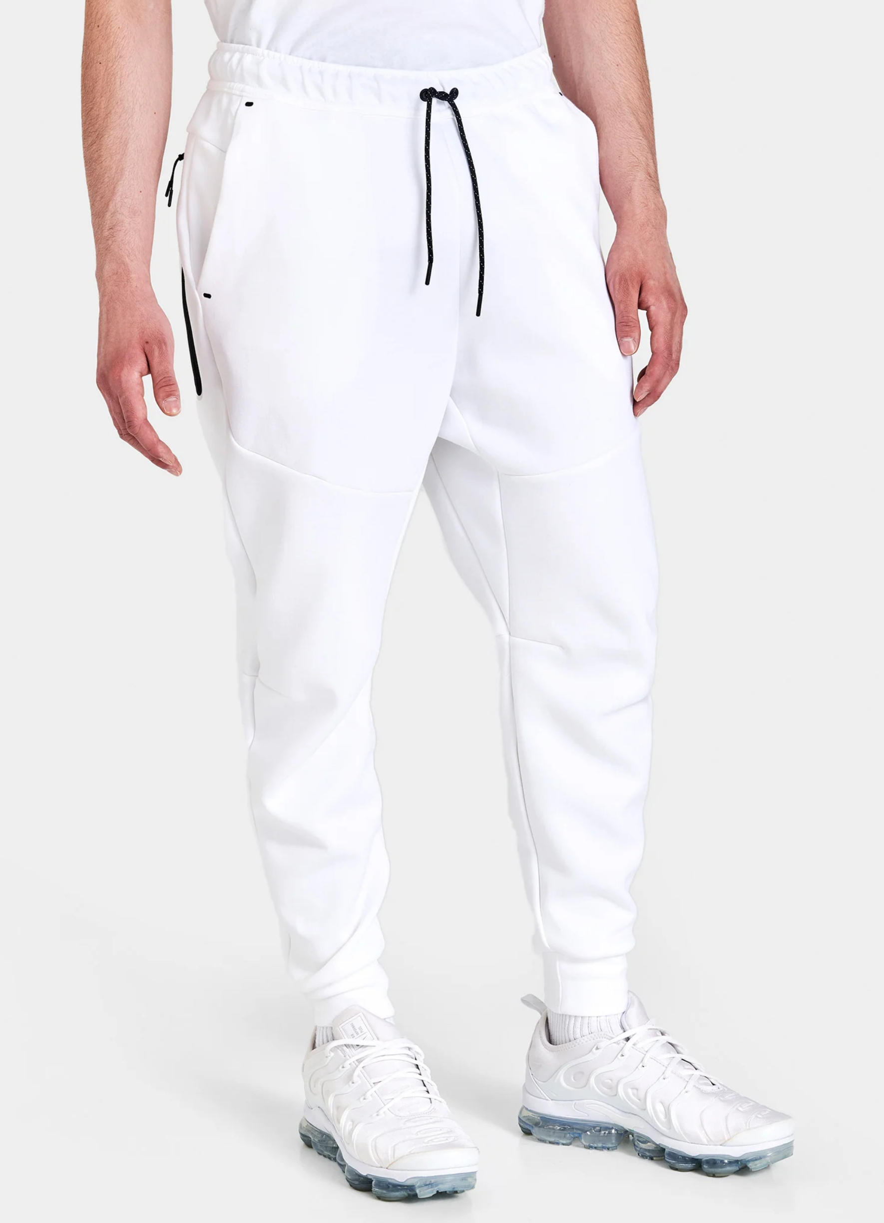 חליפת נייק טק – Nike Tech Tracksuit White