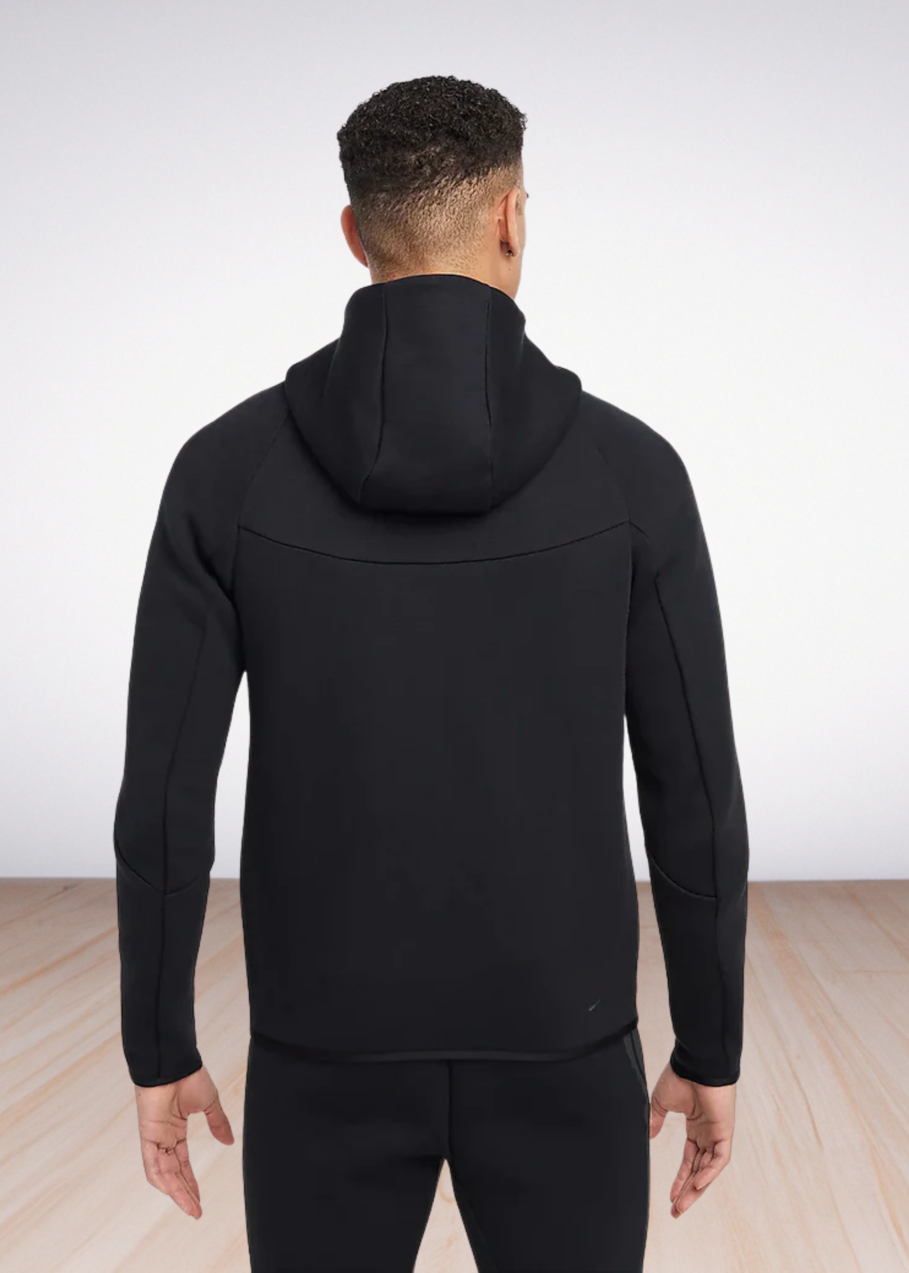 חליפה נייק טק – Nike Tech HOODIE Black