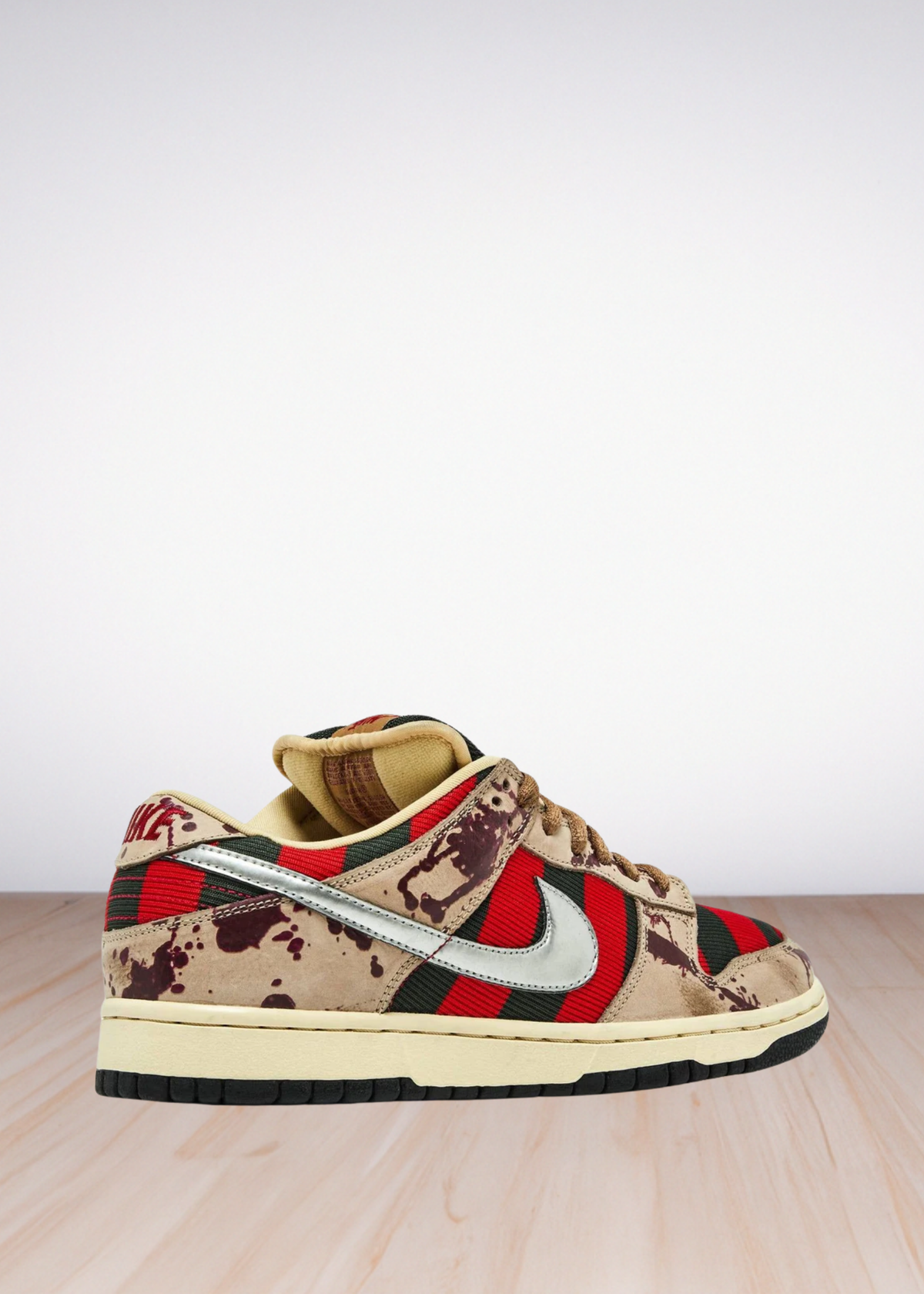 Dunk Low SB Freddy Krueger