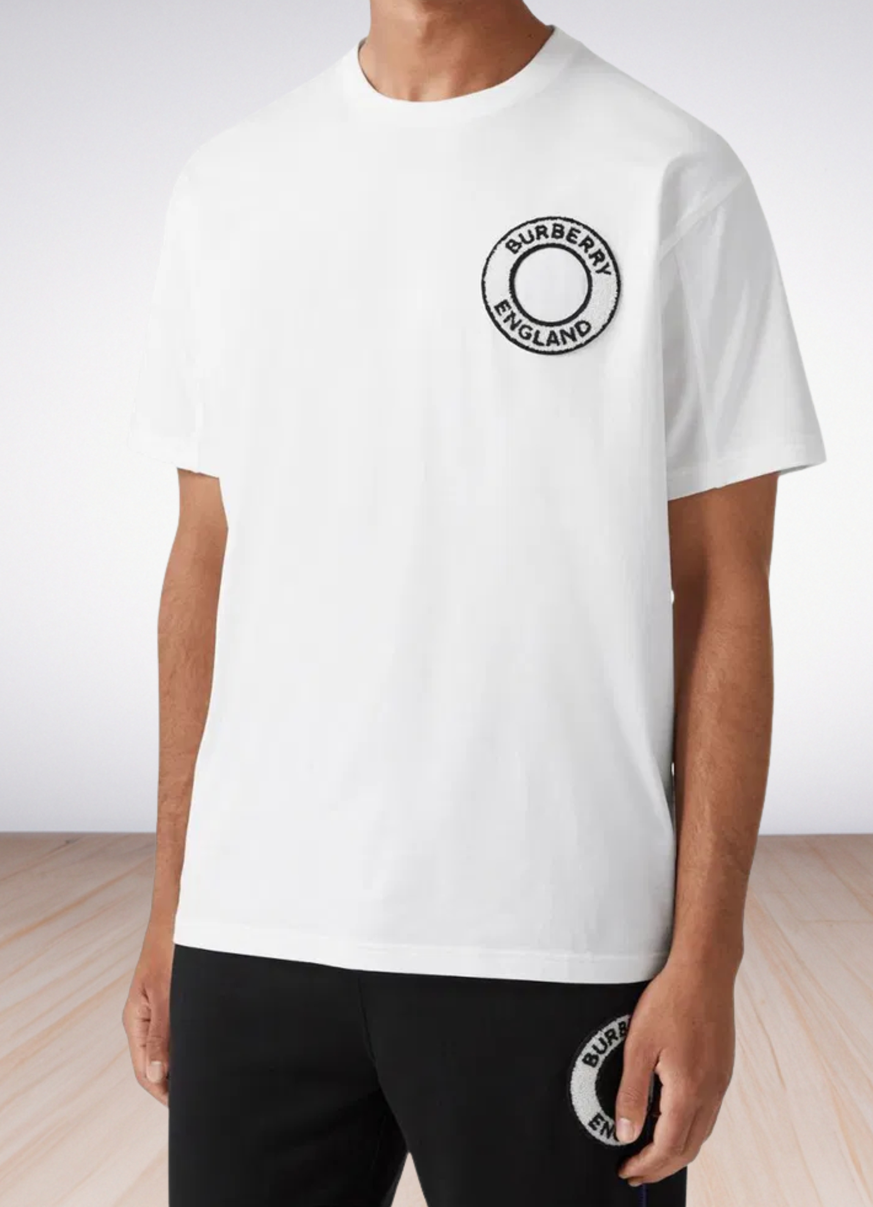 logo embroidery t shirt