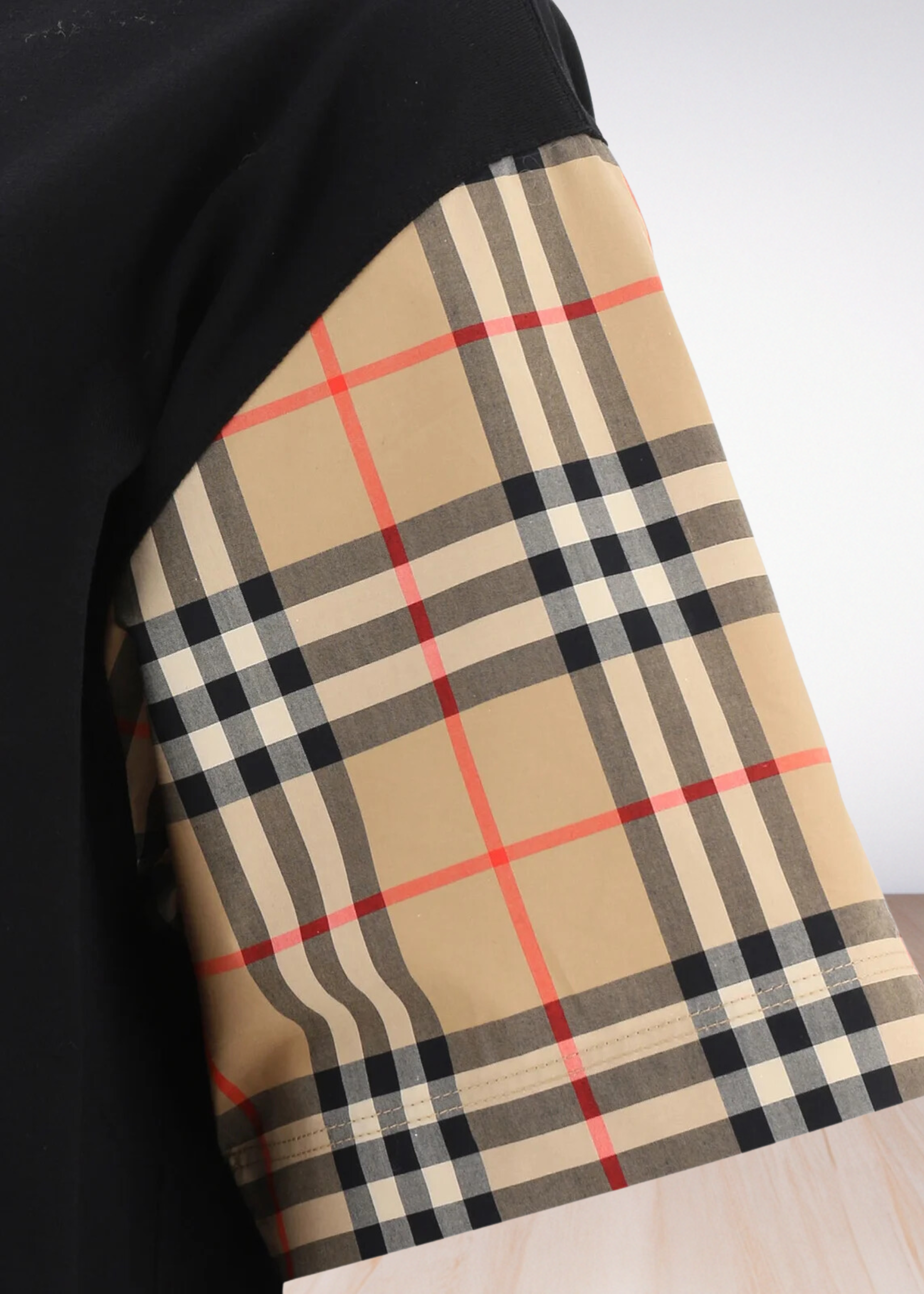 ברברי טי שירט צבע שחור Vintage Check Cotton T Shirt