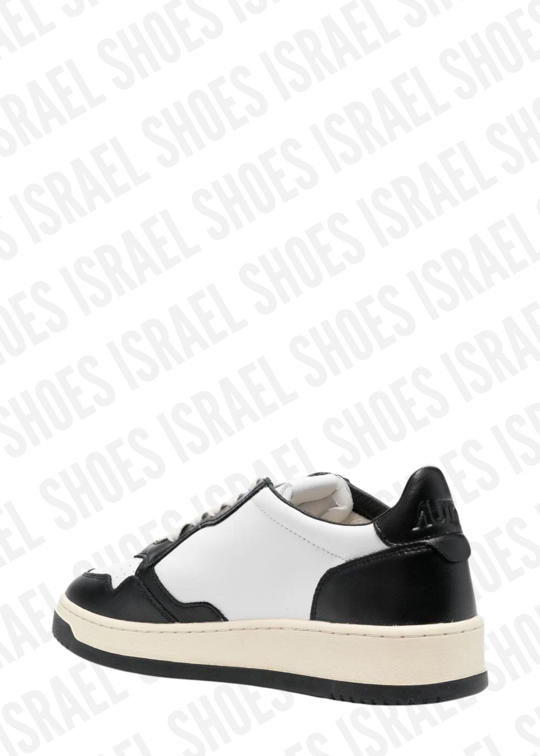 Medalist leather sneakers