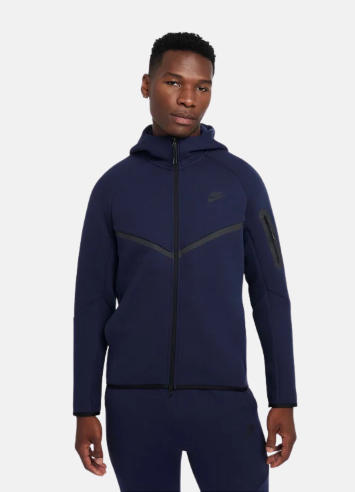 חליפת טרנינג Nike Tech בצבע כחול נייבי – סט סווטשירט ומכנס