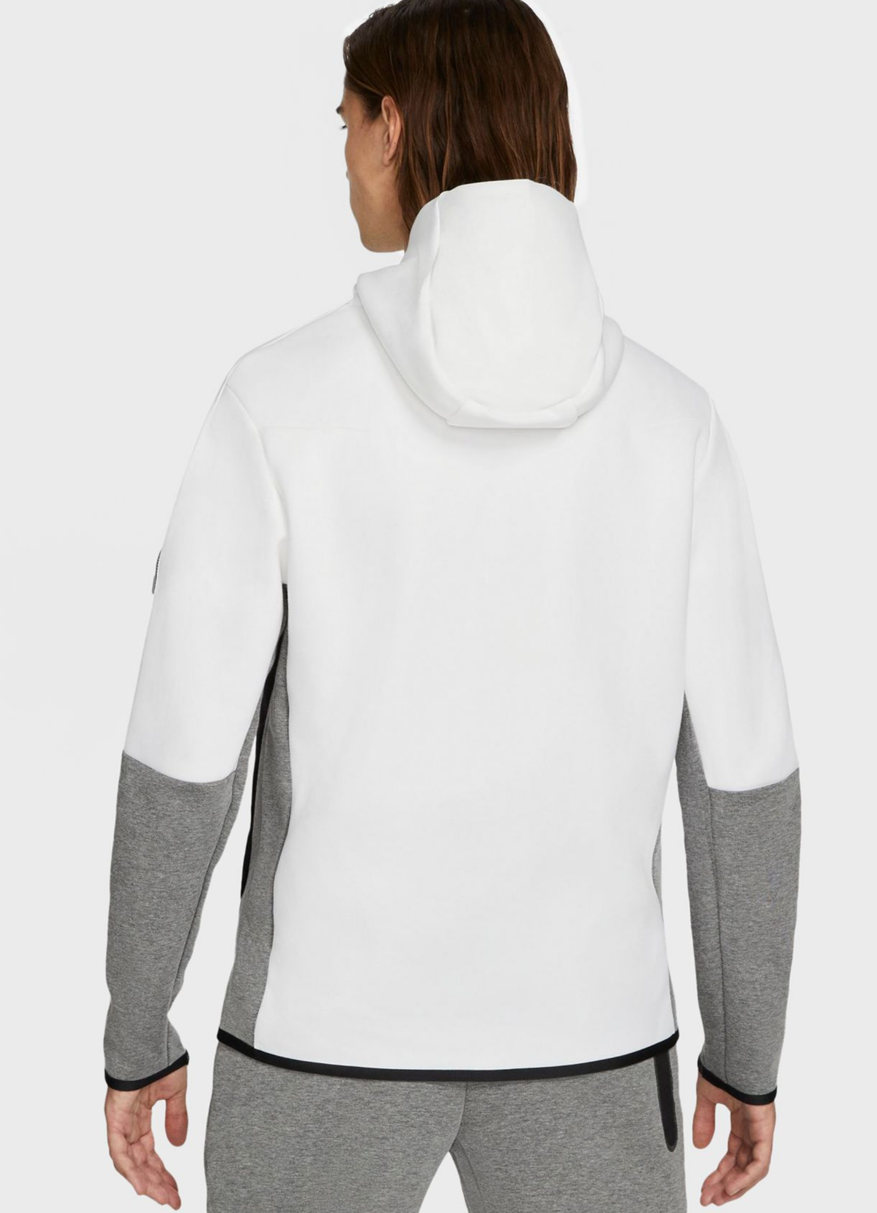 גקט נייק טק – Nike Tech White Black Gray