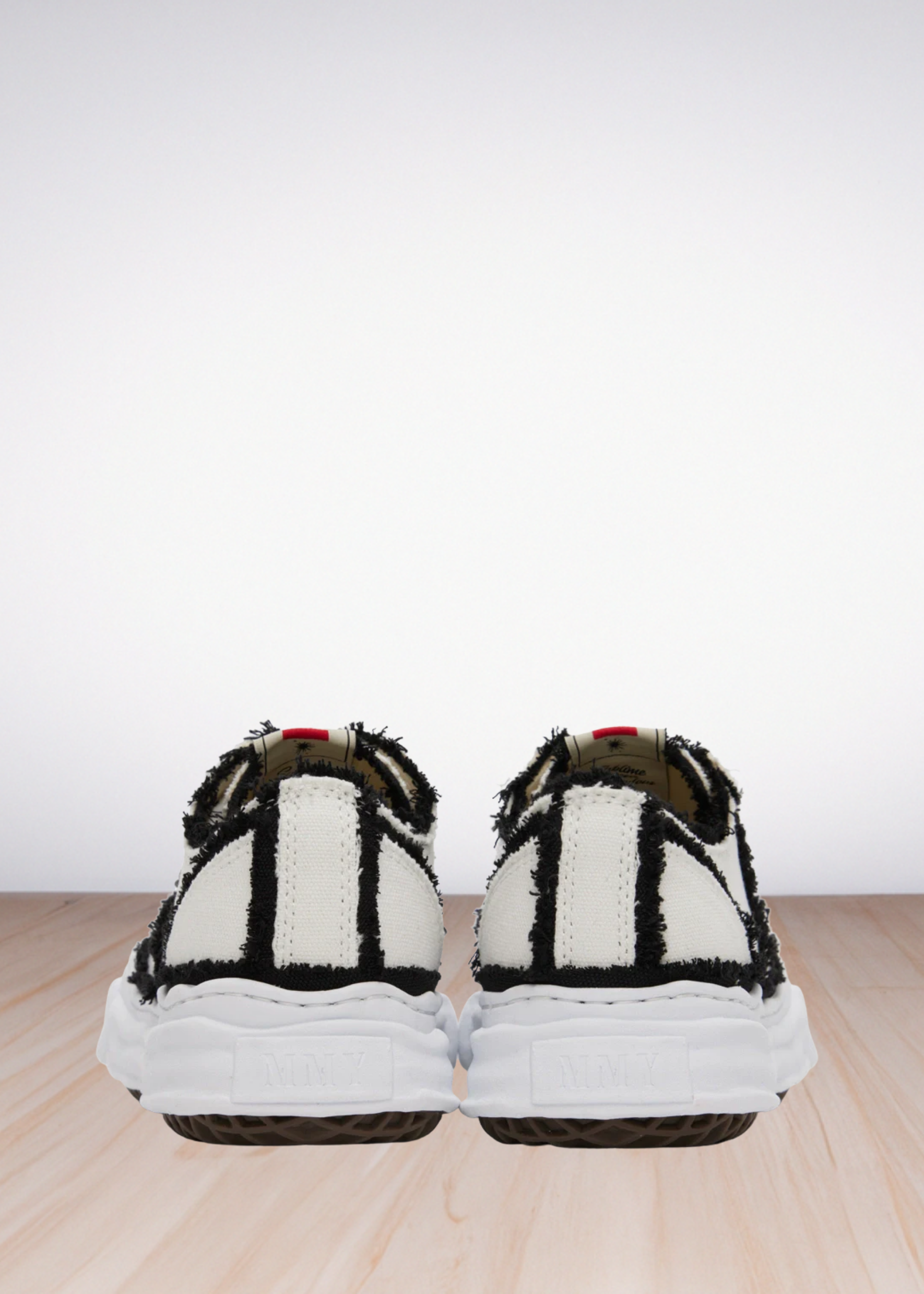 Yasuhiro White Peterson