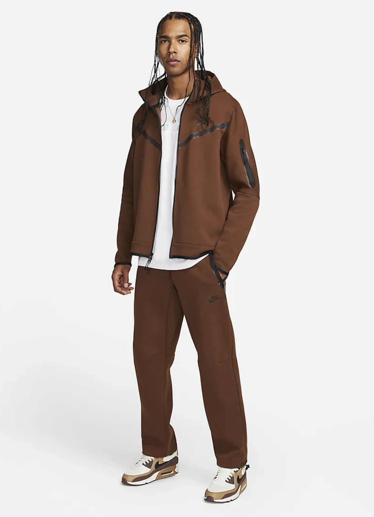 חליפת נייק טק – Nike Tech Tracksuit Brown