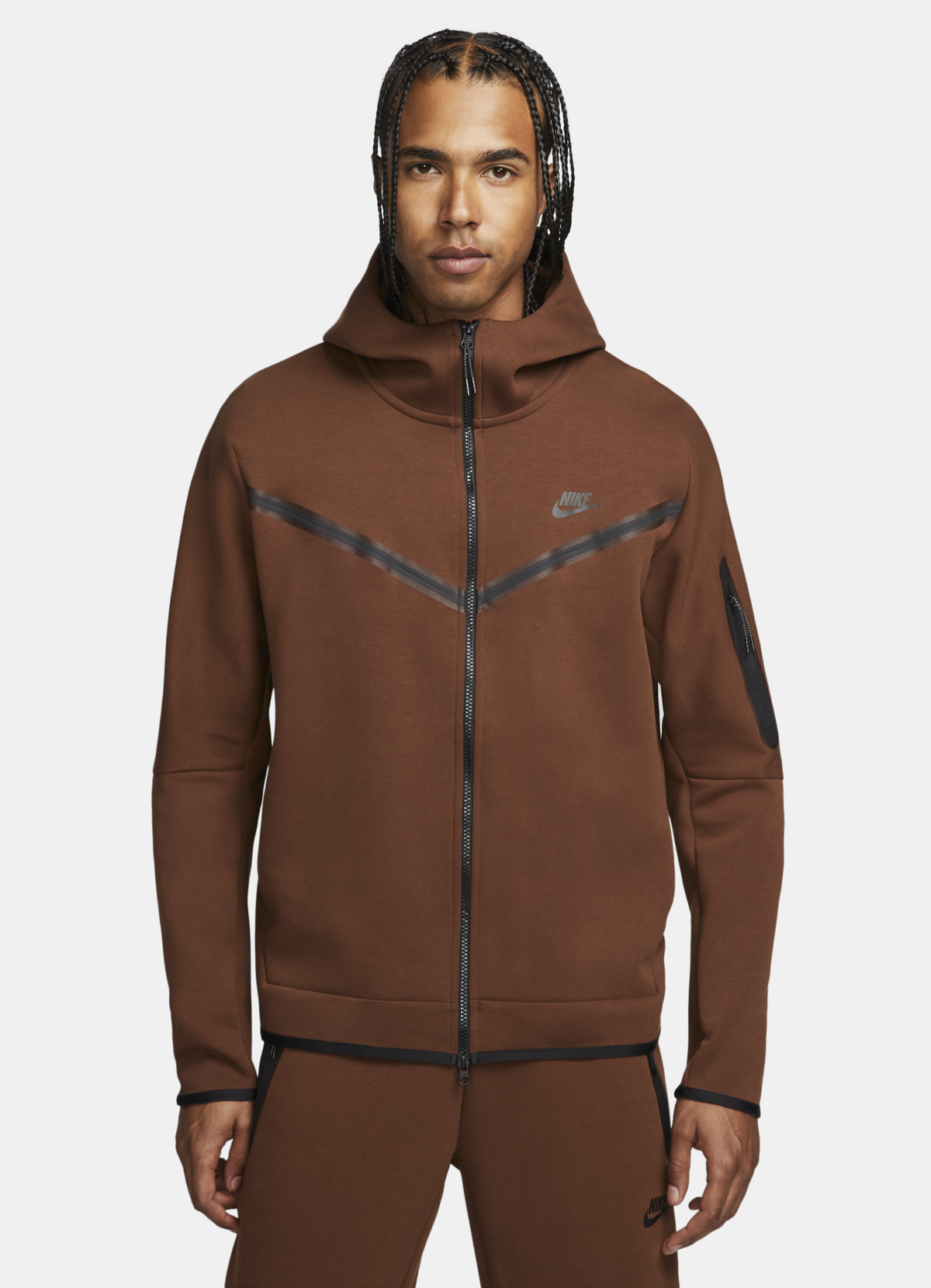 חליפת נייק טק – Nike Tech Tracksuit Brown
