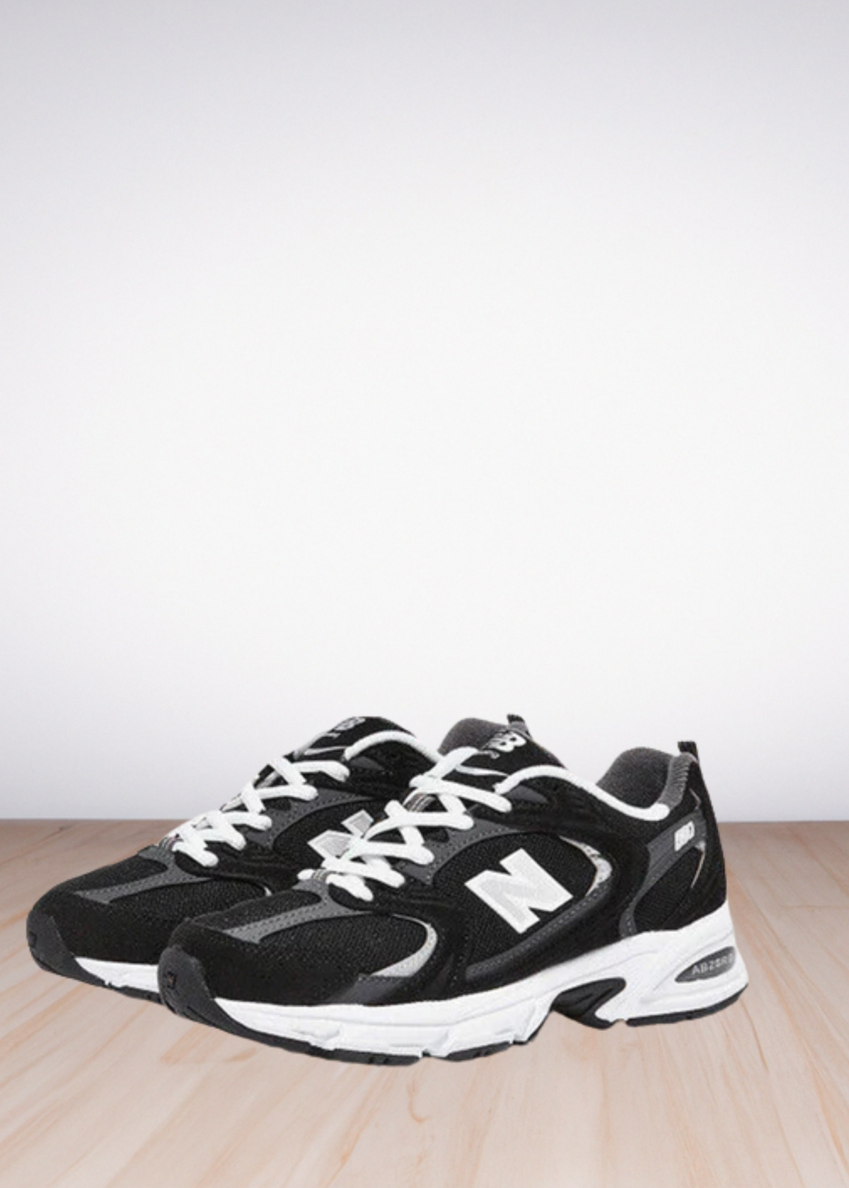 530 Classic Black Grey