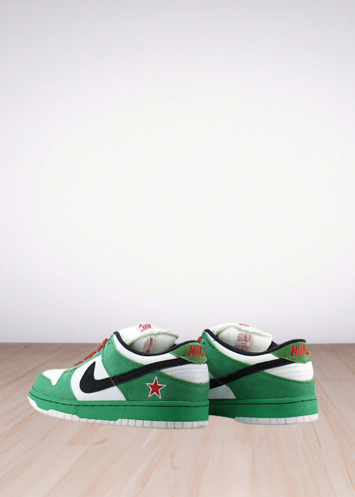 Dunk Low SB Heineken