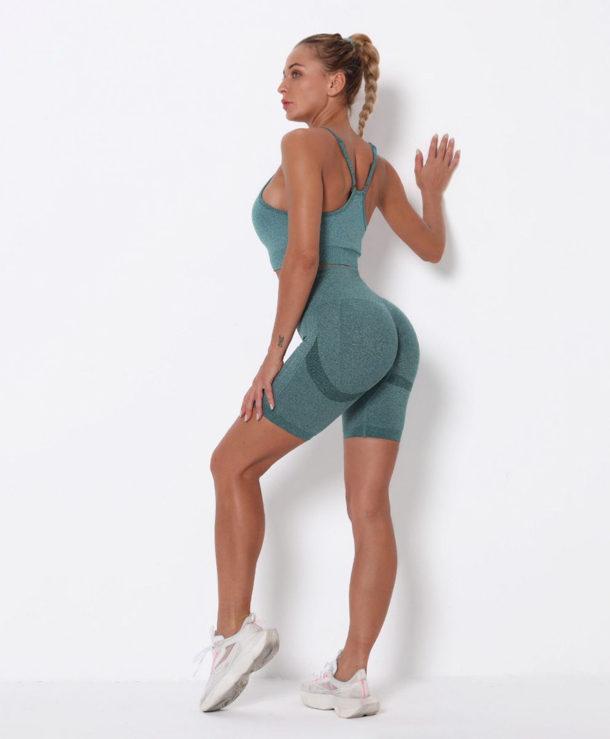 Align סט קצר צבע תורכיז