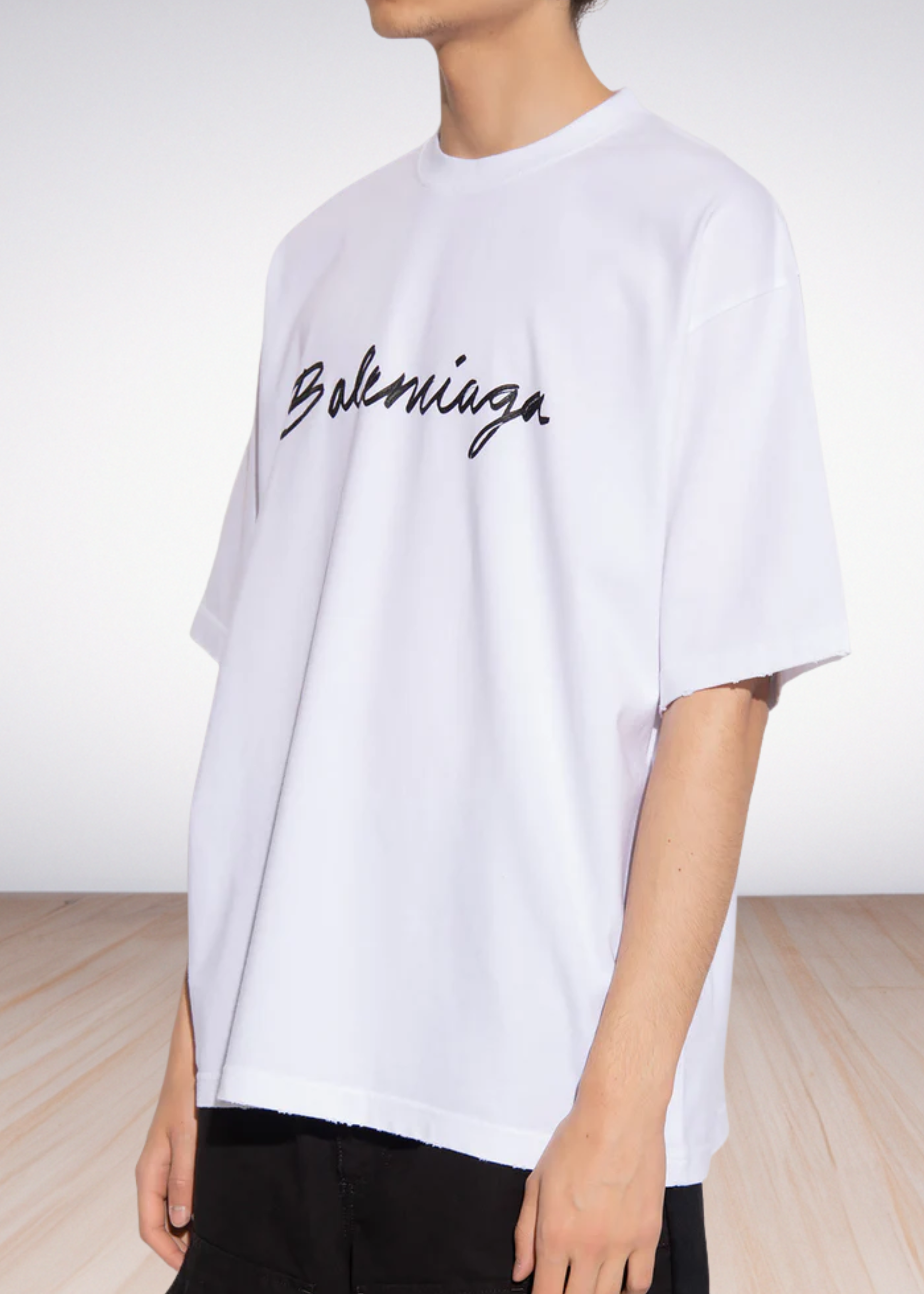 logo print distressed-finish T-shirt