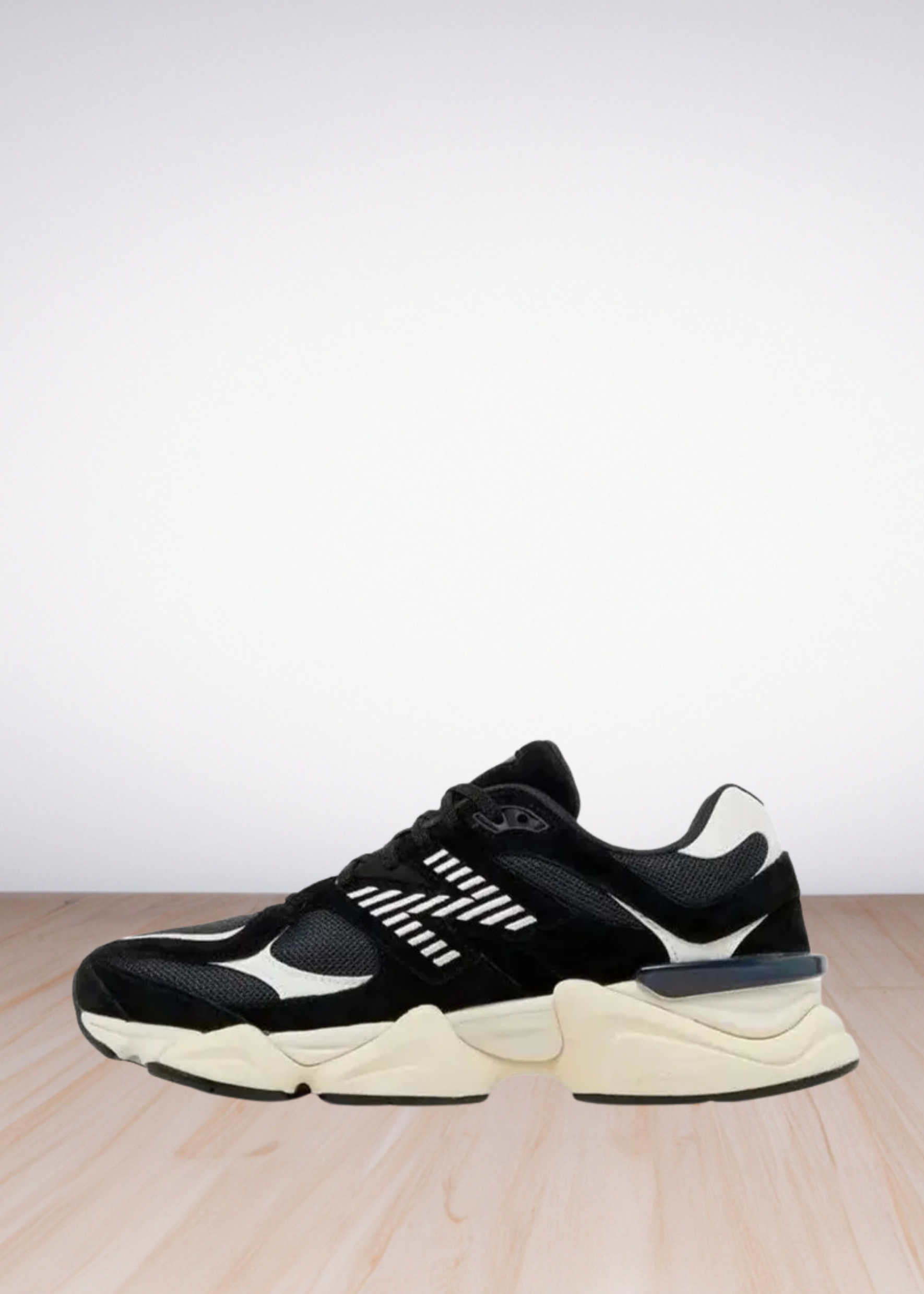 9060 Black White