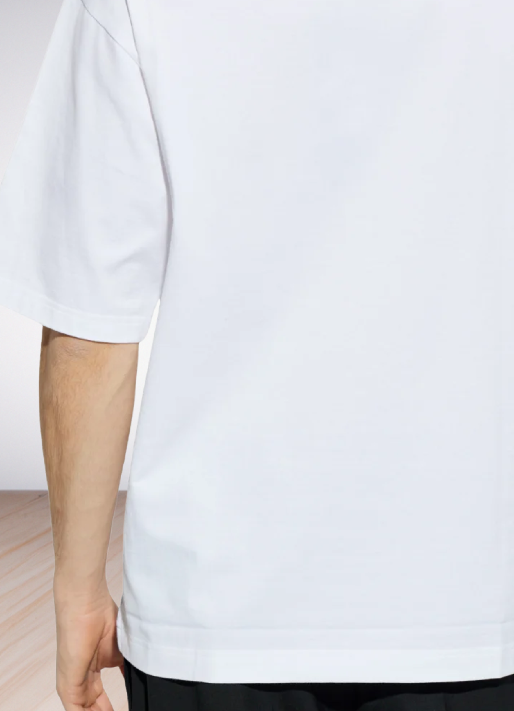 logo short-sleeve black טי שירט אובר סייז בצבע לבן