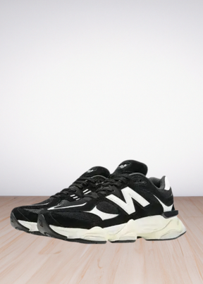 9060 Black White