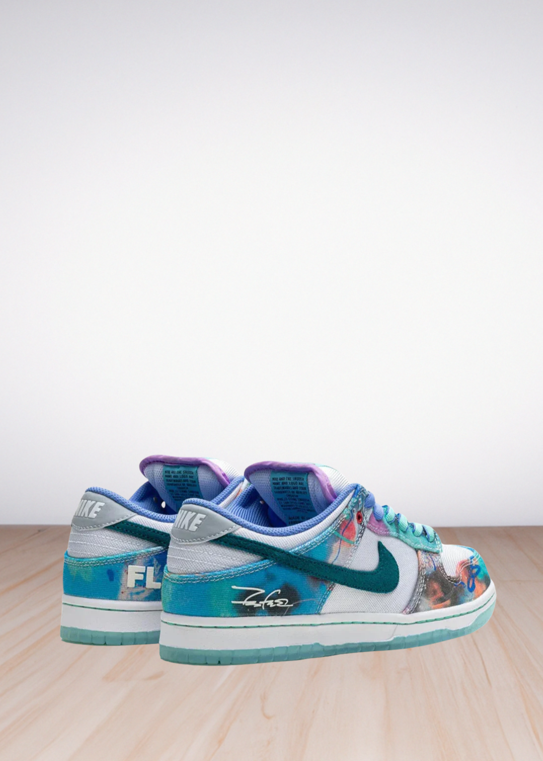 Dunk Low SB Futura Laboratories Bleached Aqua