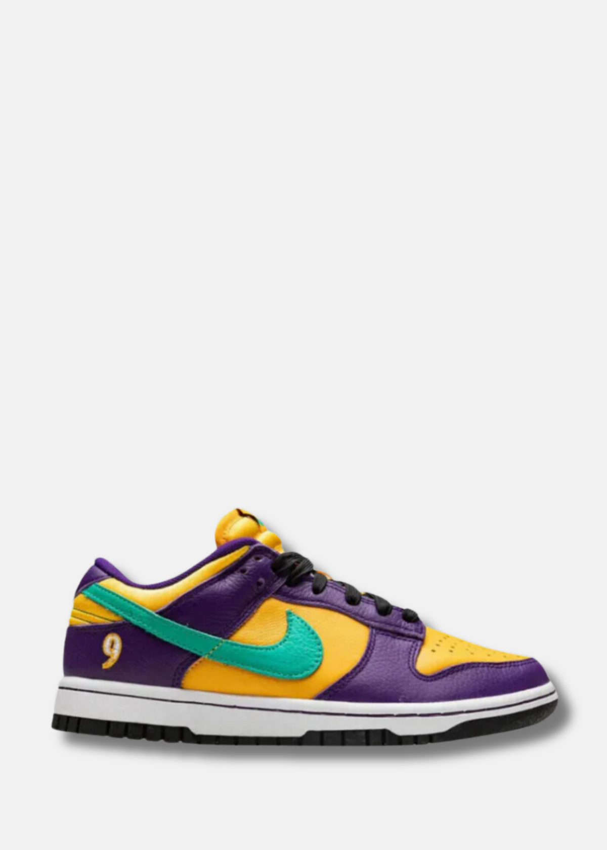 Nike Dunk Low "Lisa Leslie" sneakers