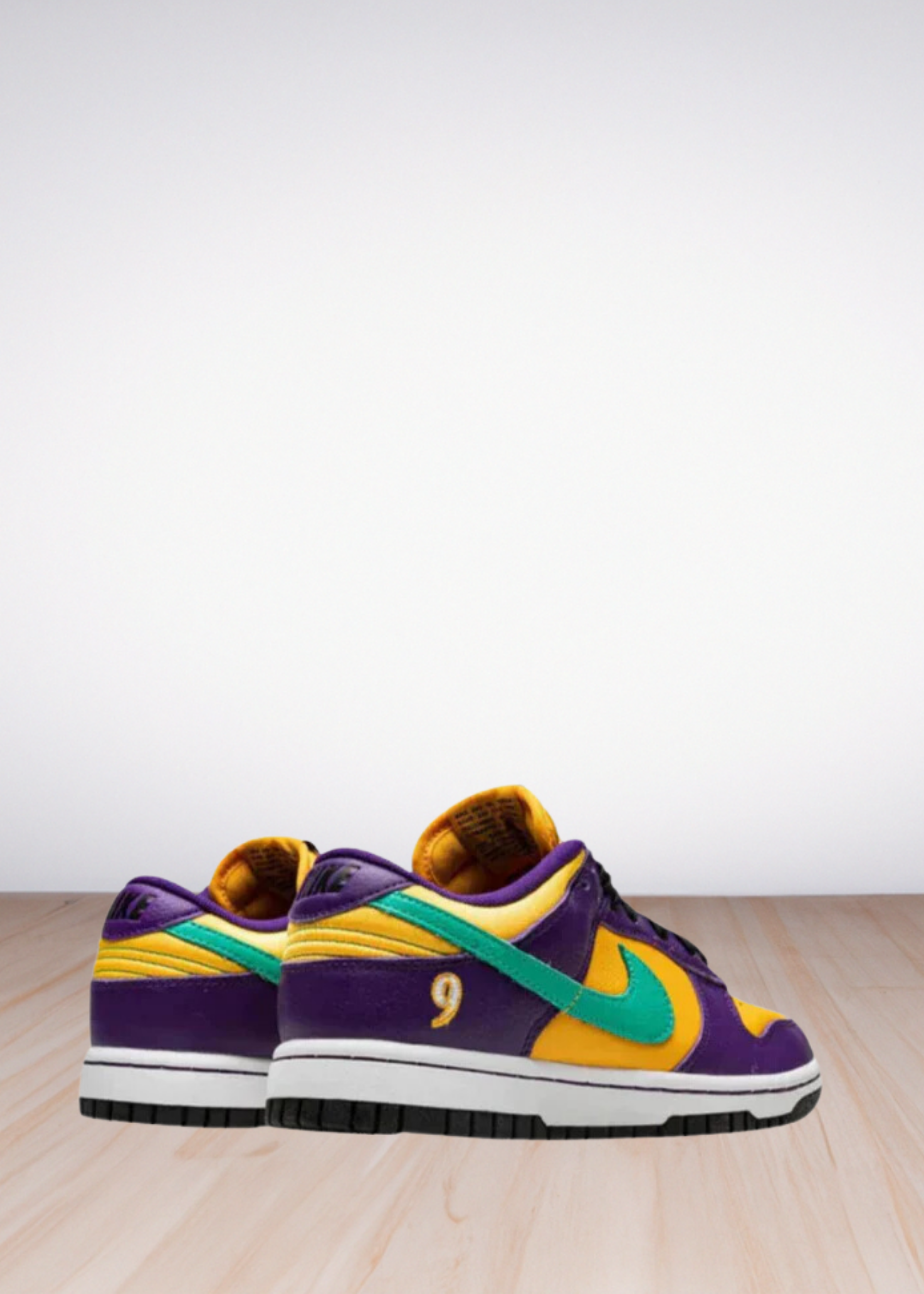 Nike Dunk Low "Lisa Leslie" sneakers