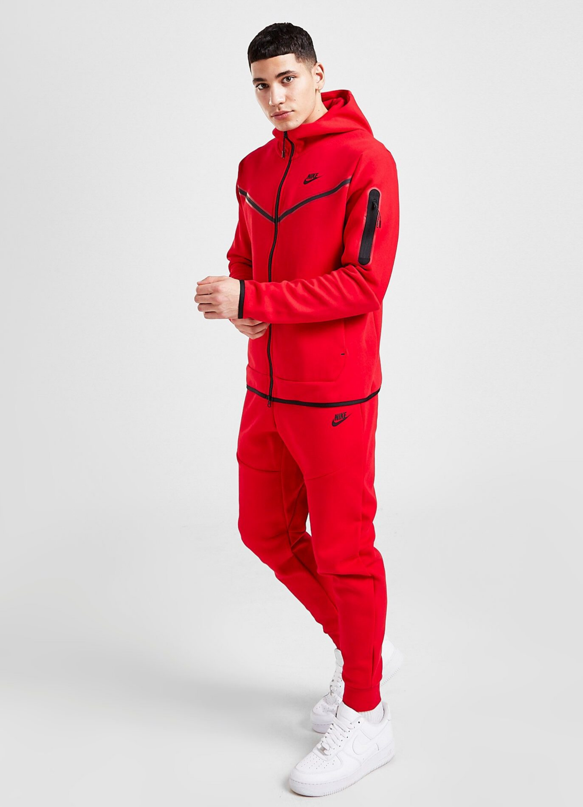 חליפת נייק טק – Nike Tech Tracksuit Red