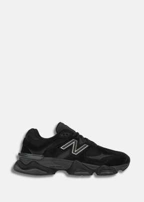 9060 Black