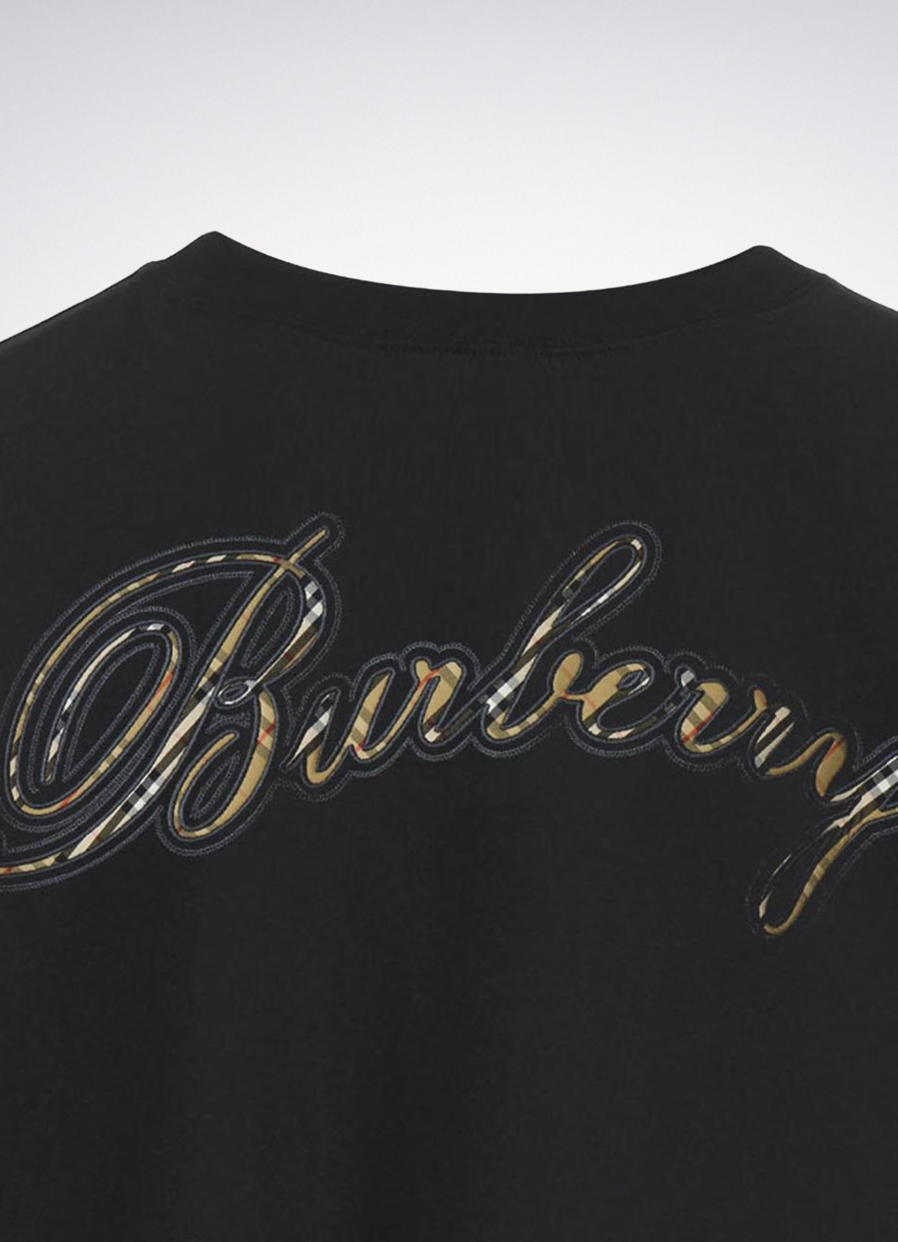logo embroidery t shirt