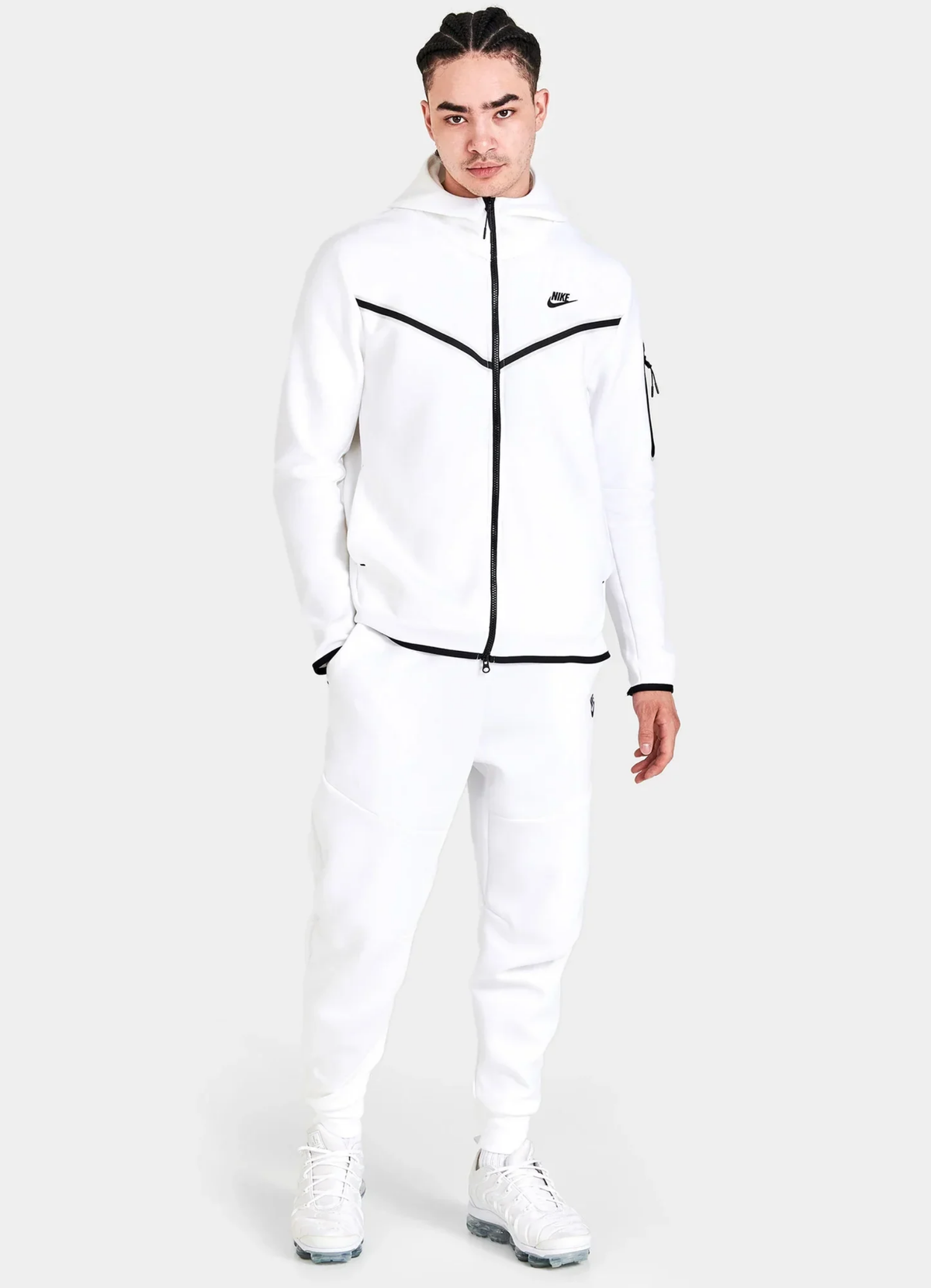 חליפת נייק טק – Nike Tech Tracksuit White