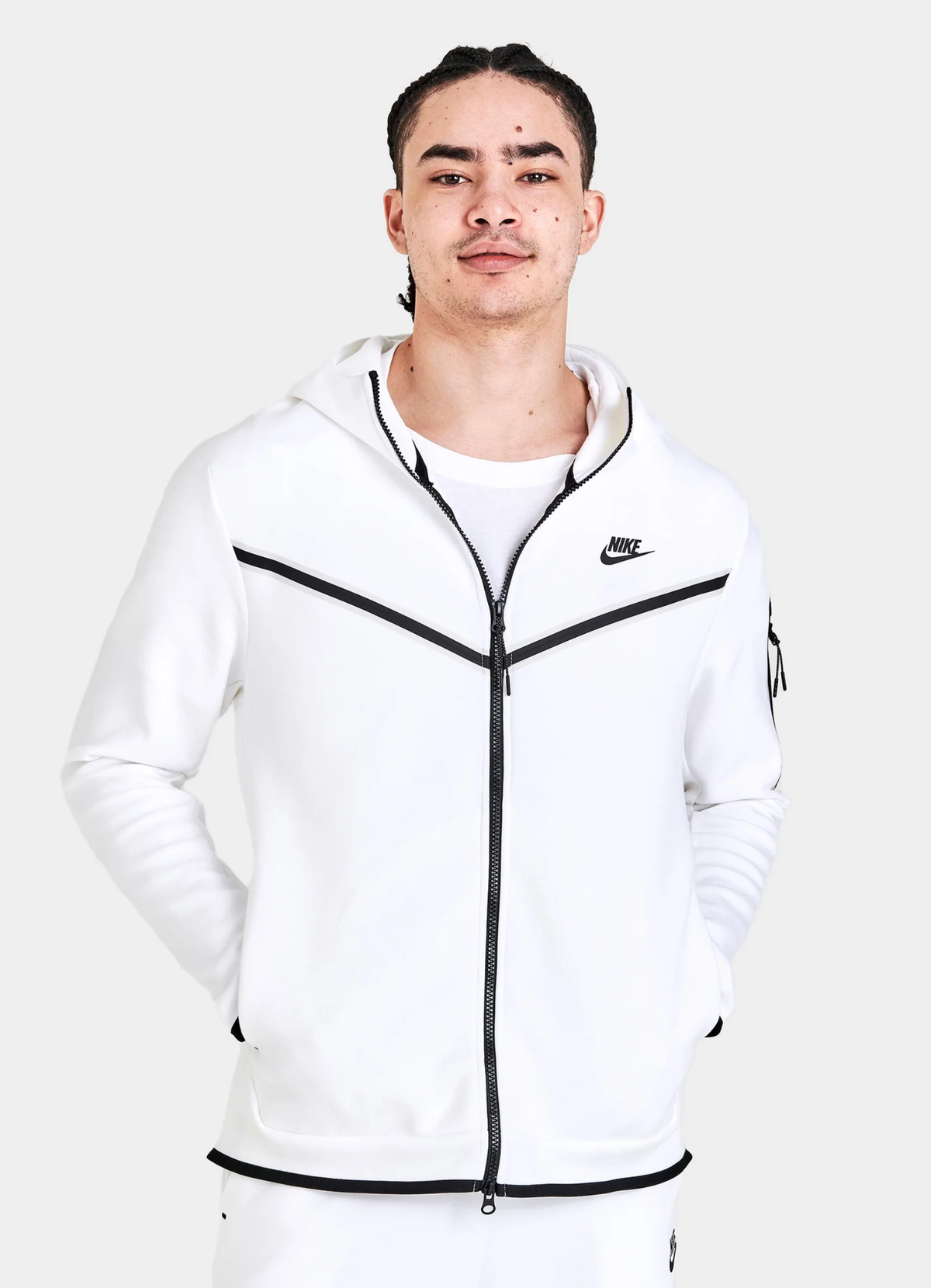 חליפת נייק טק – Nike Tech Tracksuit White