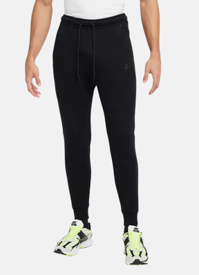 חליפה נייק טק – Nike Tech HOODIE Black