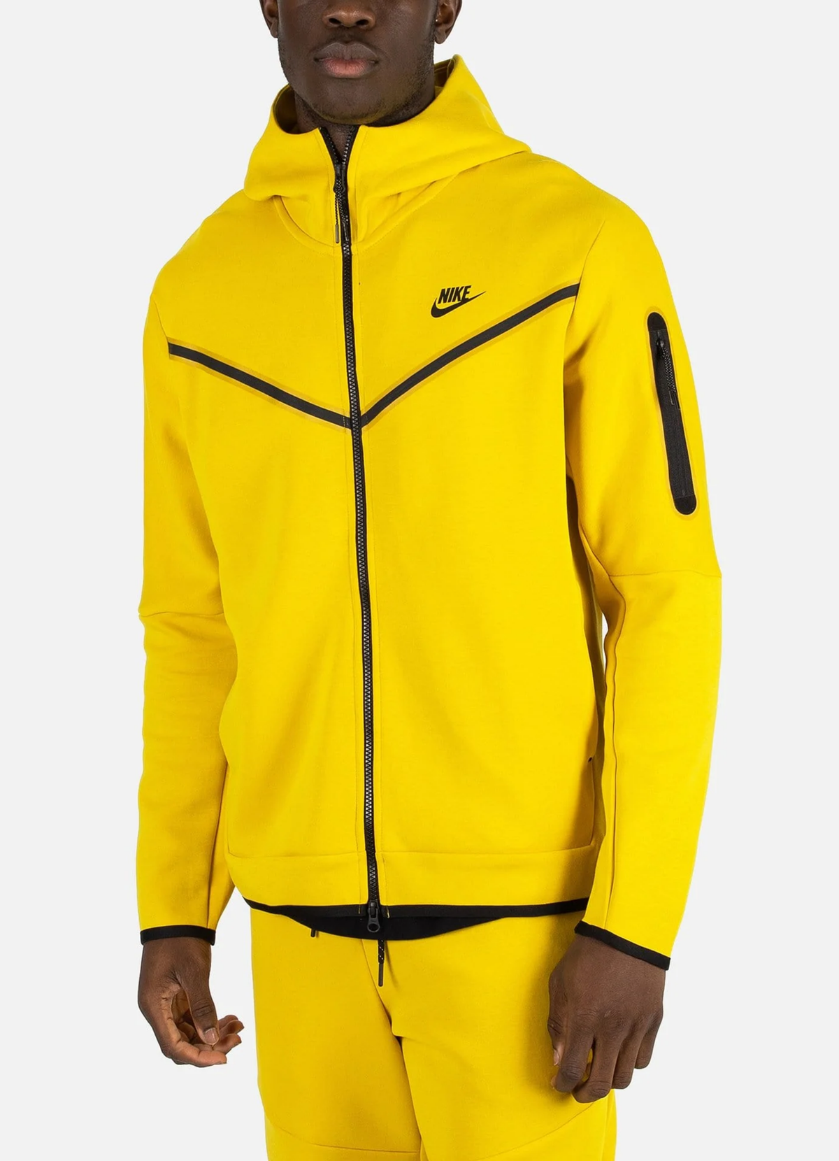 חליפת נייק טק – Nike Tech Tracksuit Yellow