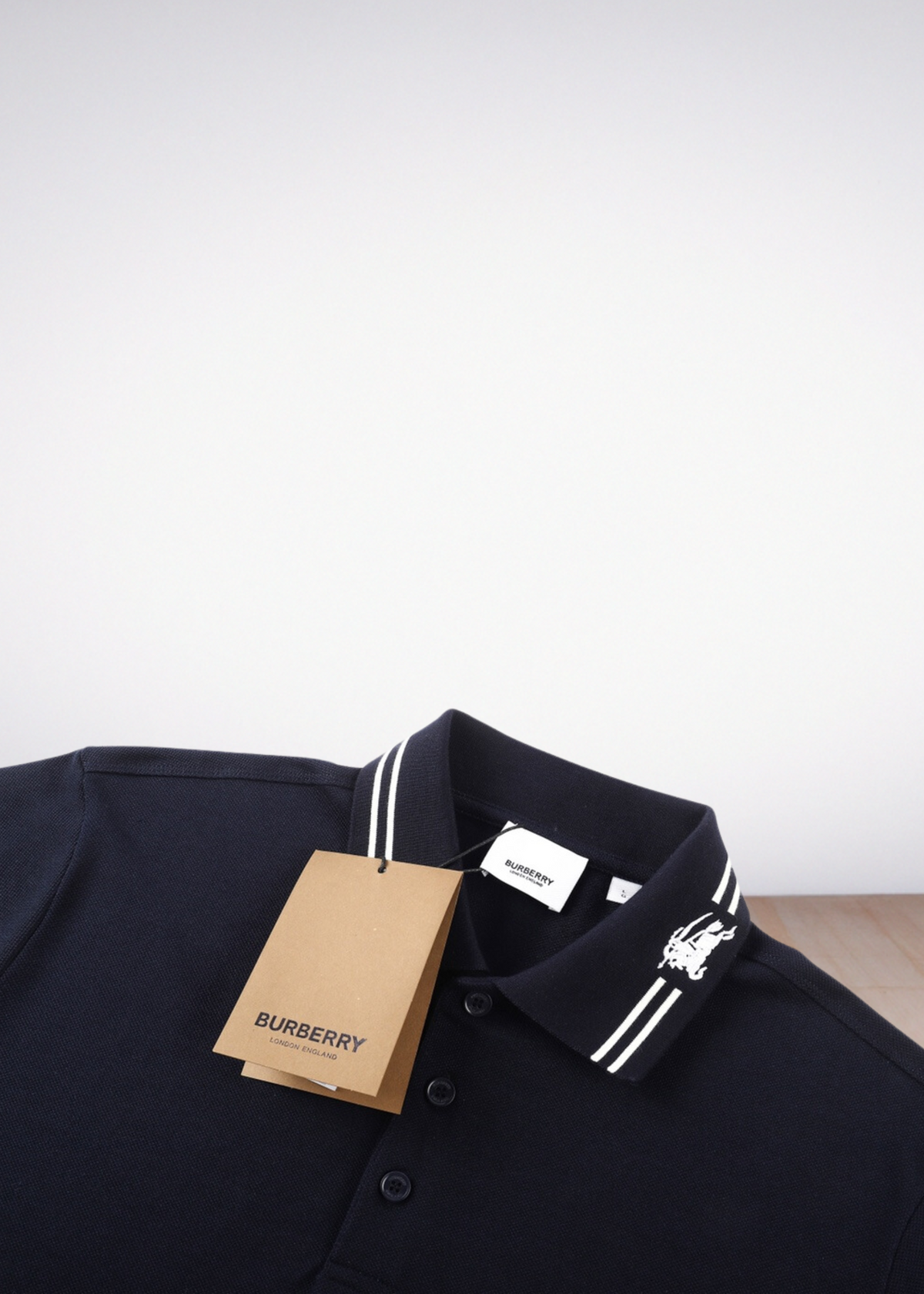 ברברי פולו צבע כחול Logo Print Cotton Polo