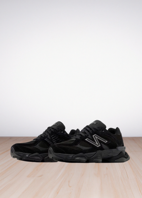 9060 Black