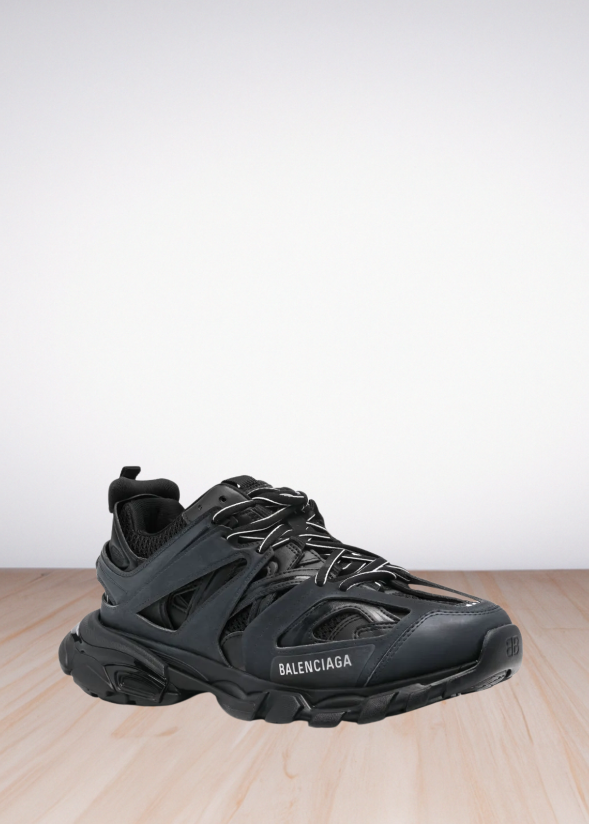 נעלי סניקרס Balenciaga Track בצבע שחור – דגם