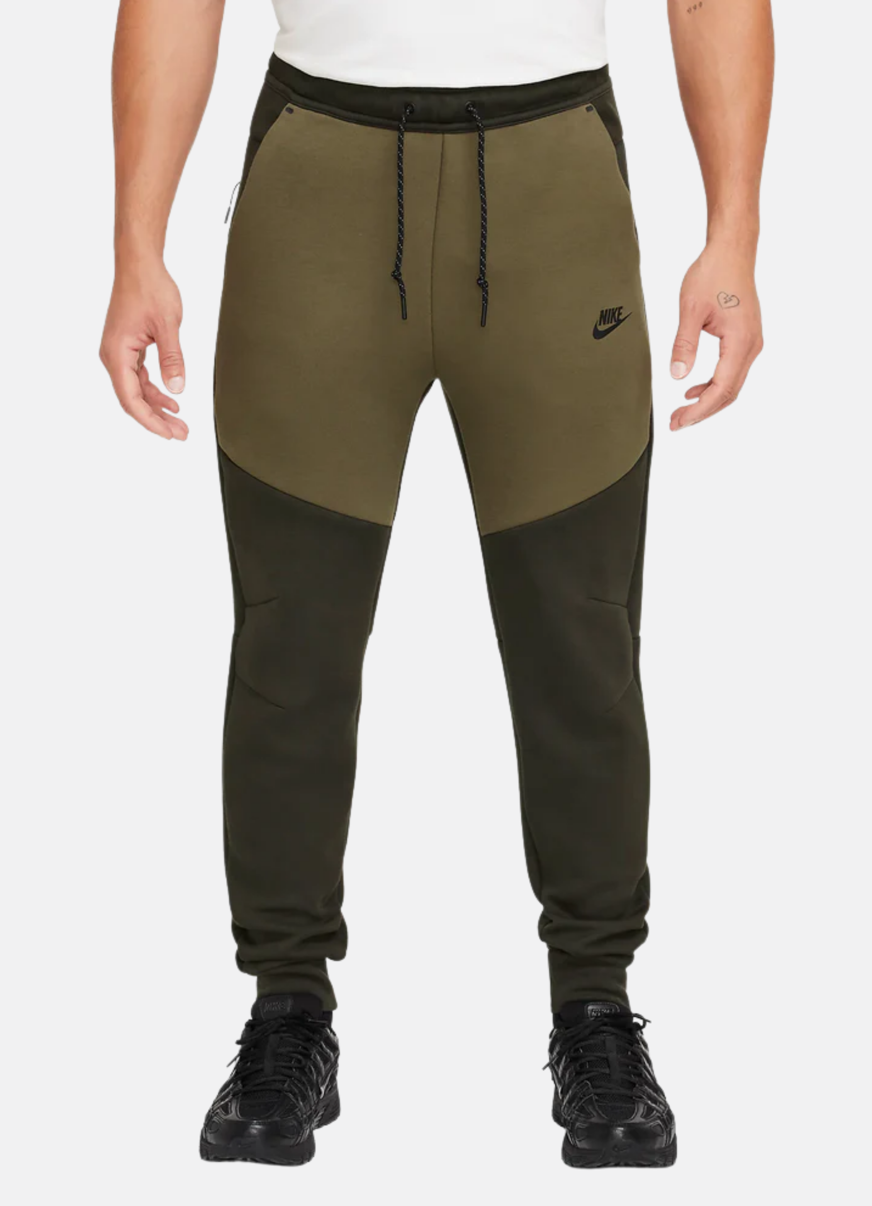 חליפה נייק טק – Nike Tech - GREEN & KHAKI