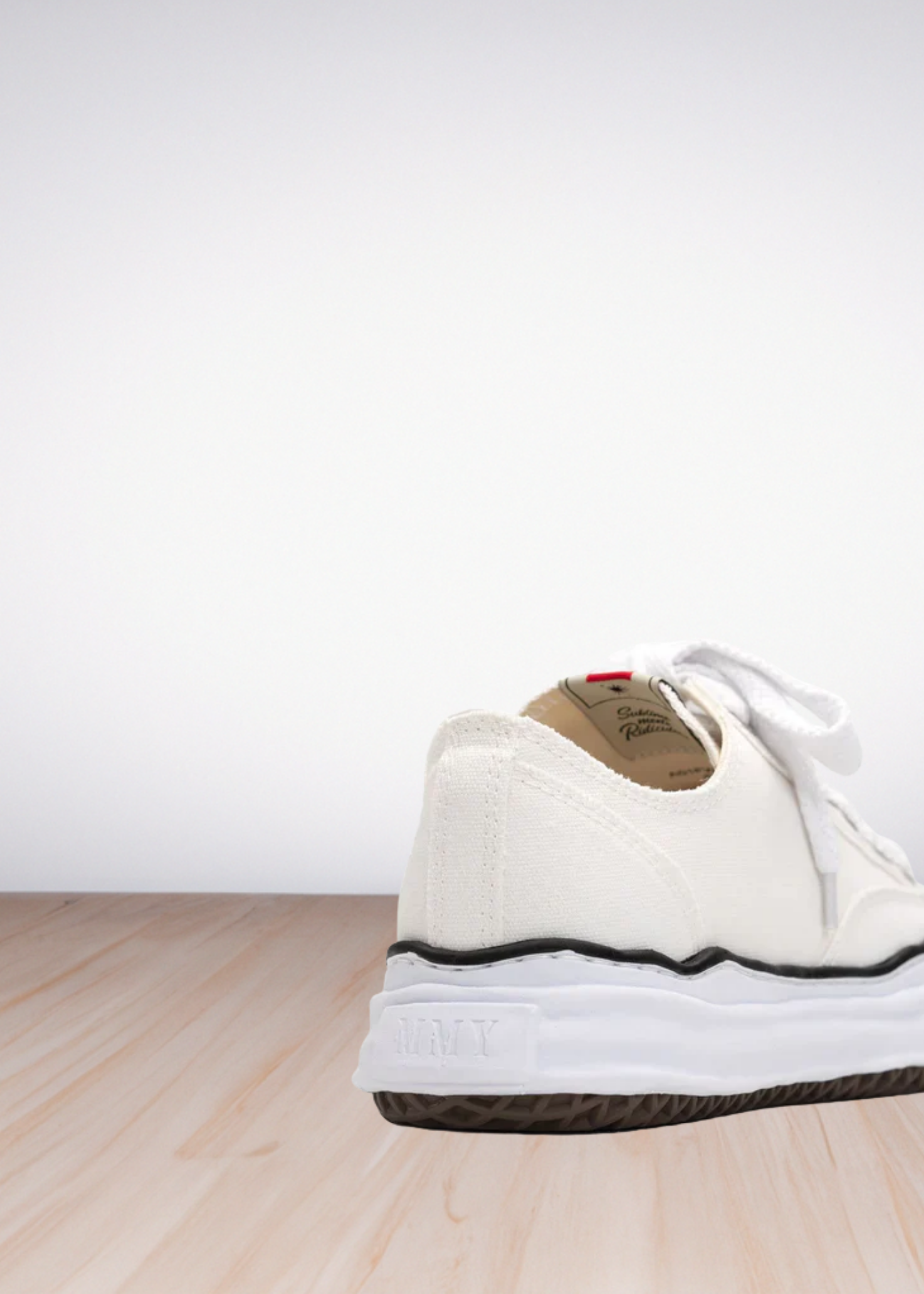 Yasuhiro Peterson White