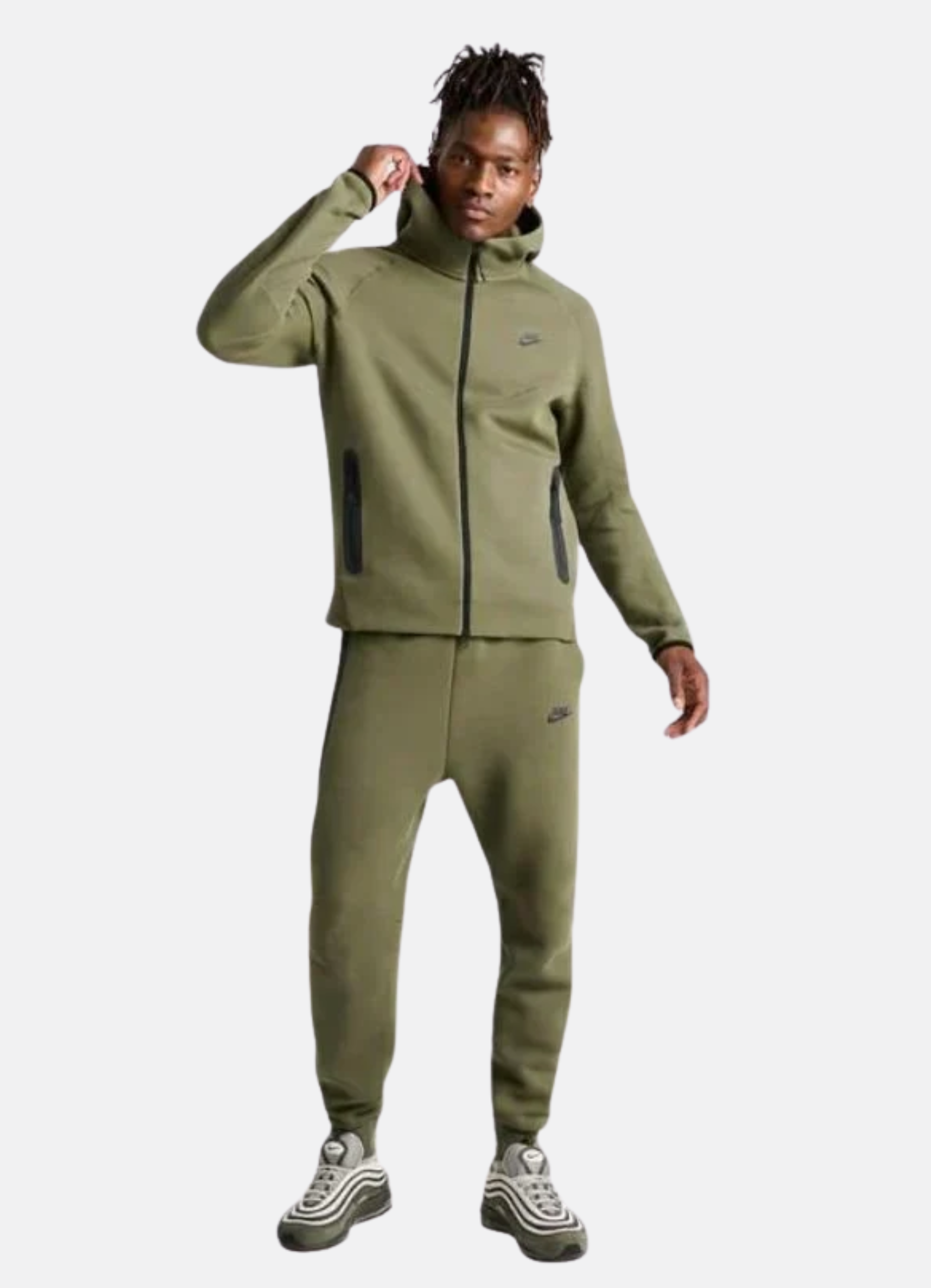 חליפת טרנינג Nike Tech בצבע ירוק זית – סט סווטשירט ומכנס