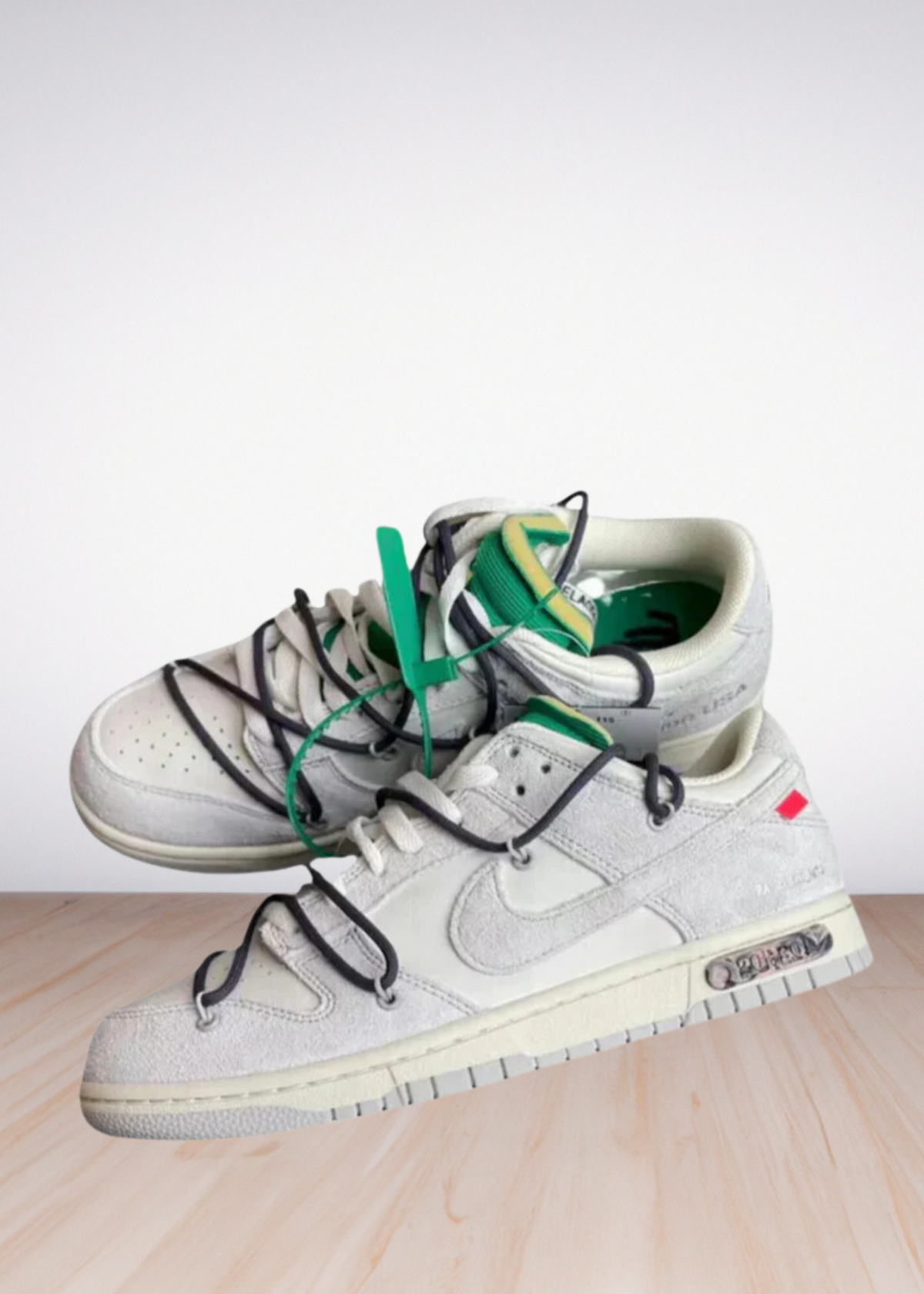 Dunk X Off White  Low  sneakers.