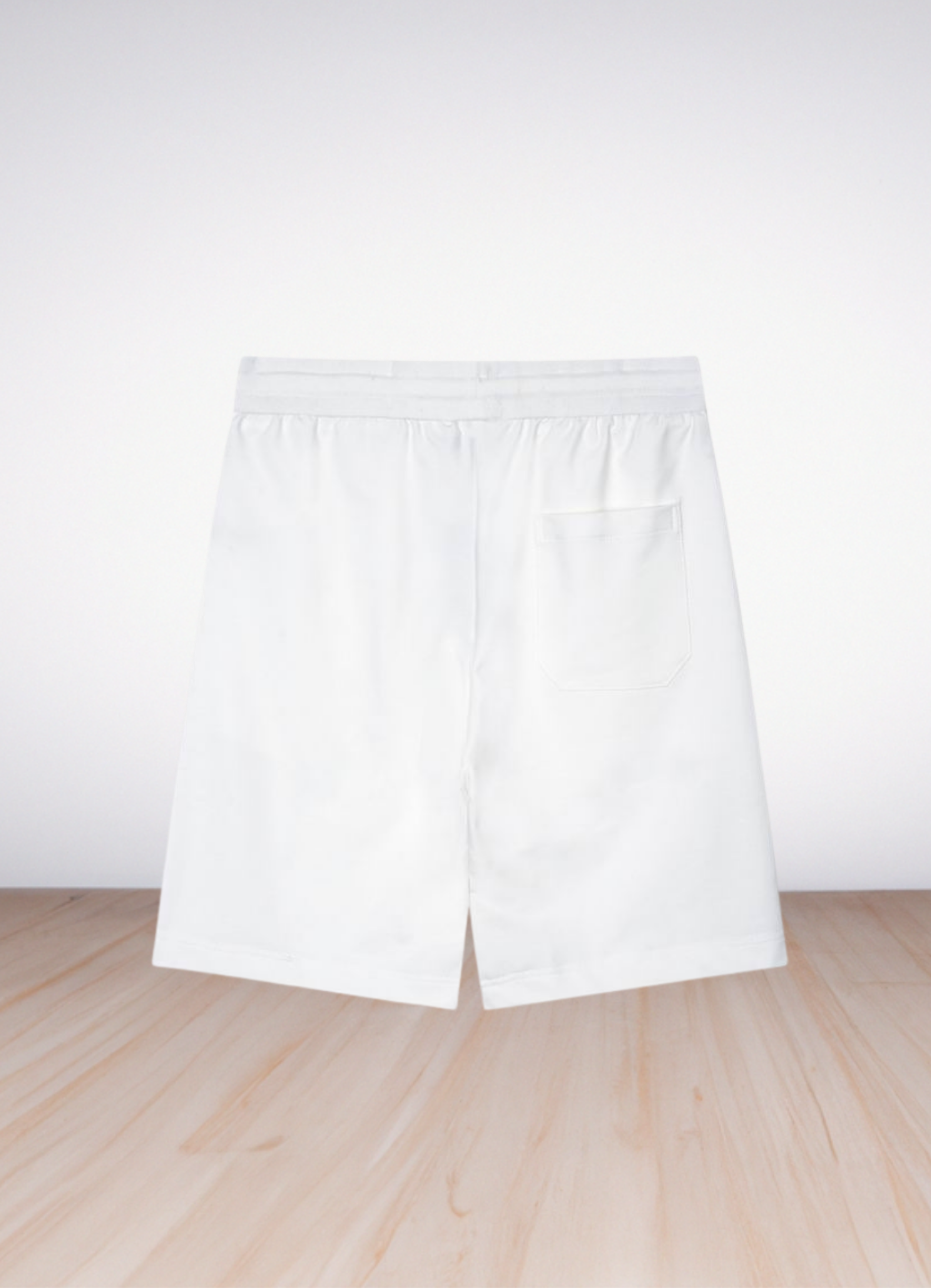 מכנסי שורטס Casablanca בצבע לבן עם הדפס לוגו צבעוני